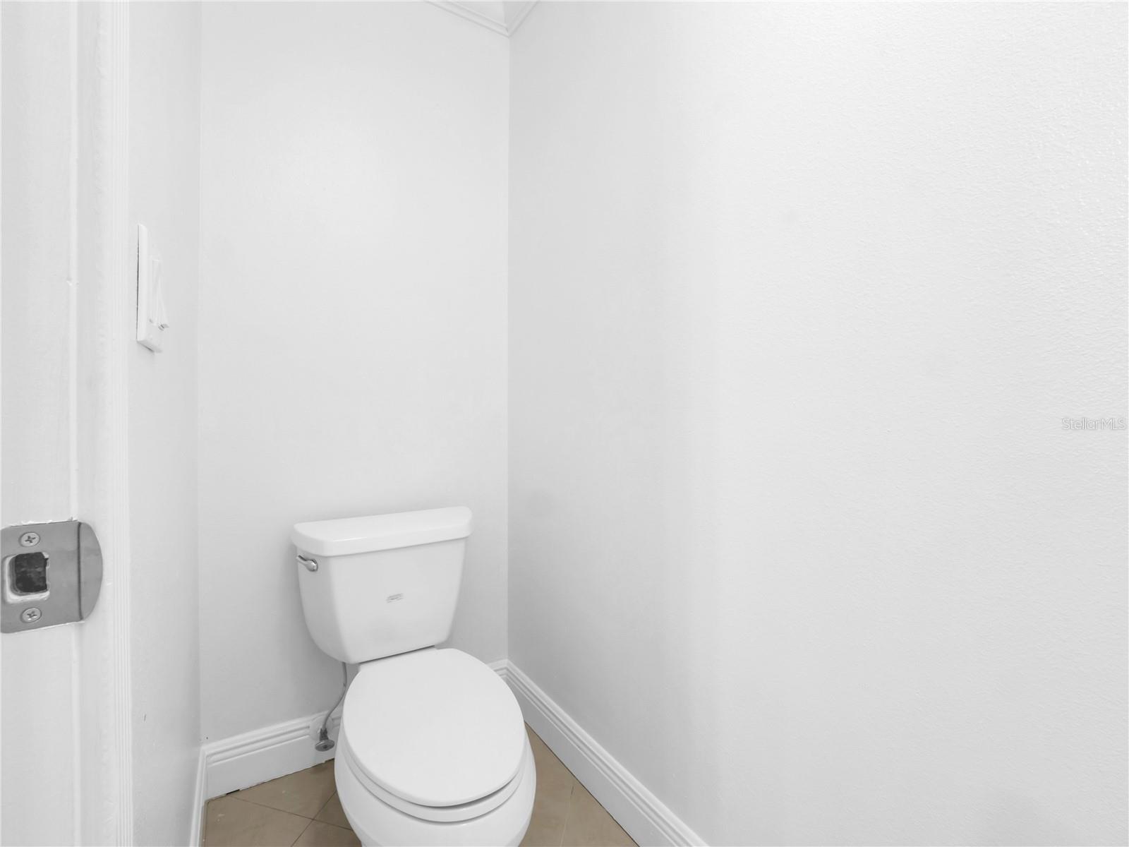3122 W CREST AVE, TAMPA, FL, 33614
