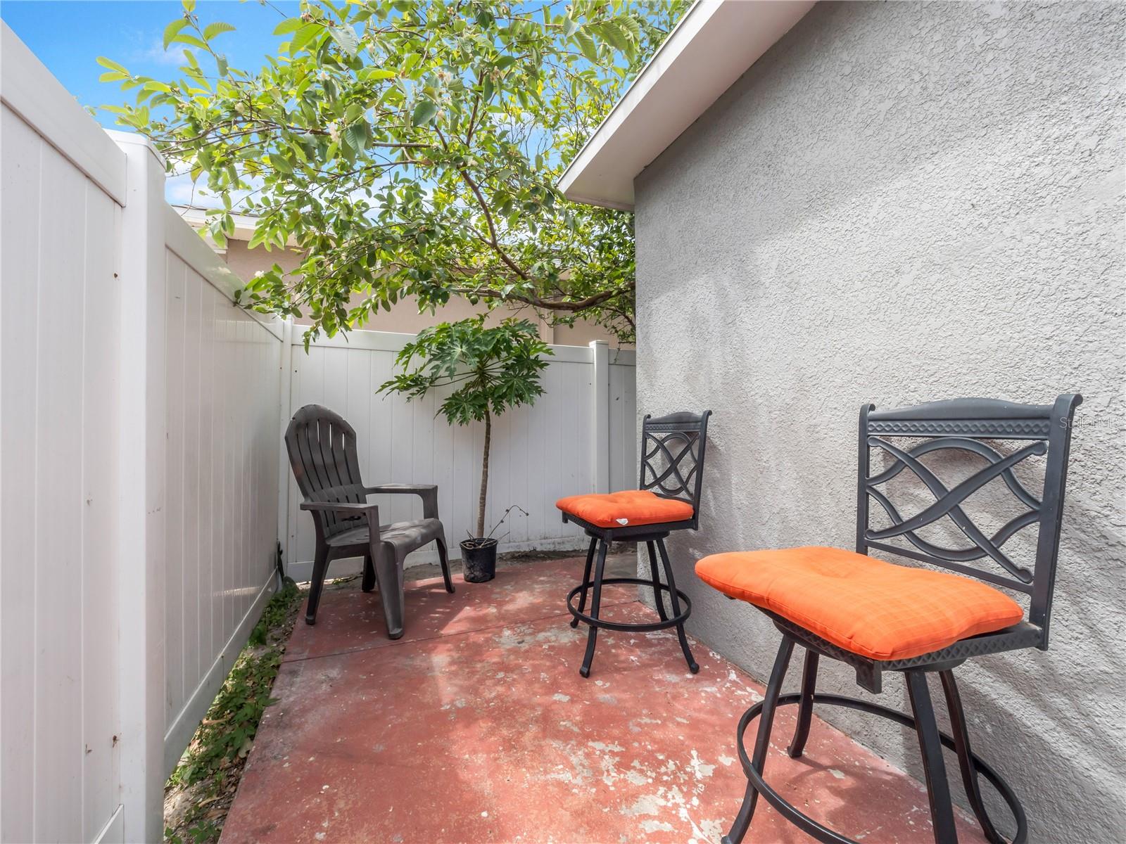 3122 W CREST AVE, TAMPA, FL, 33614