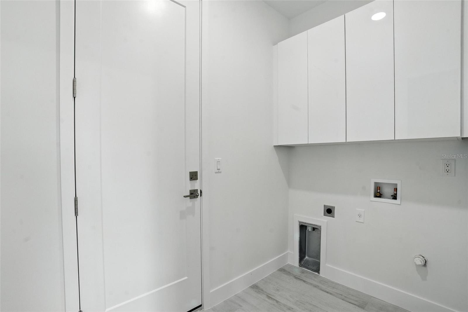 8348 WALDEN ST, PORT CHARLOTTE, FL, 33981