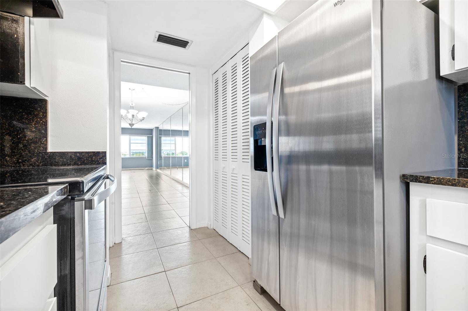 8950 PARK BLVD #609, SEMINOLE, FL, 33777
