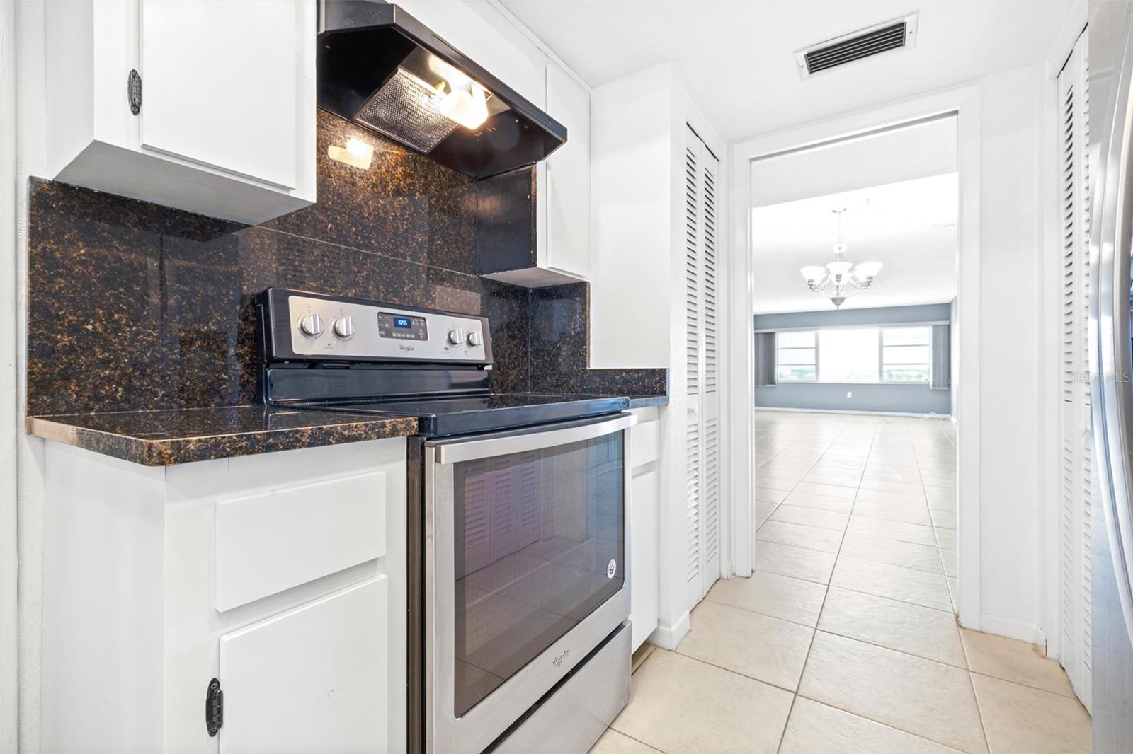 8950 PARK BLVD #609, SEMINOLE, FL, 33777