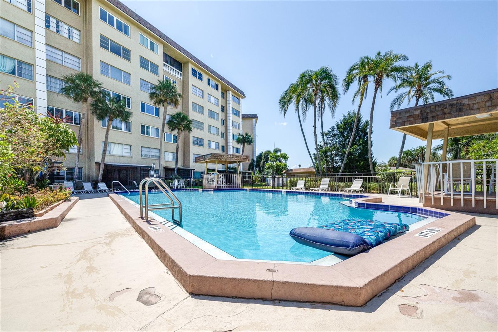8950 PARK BLVD #609, SEMINOLE, FL, 33777
