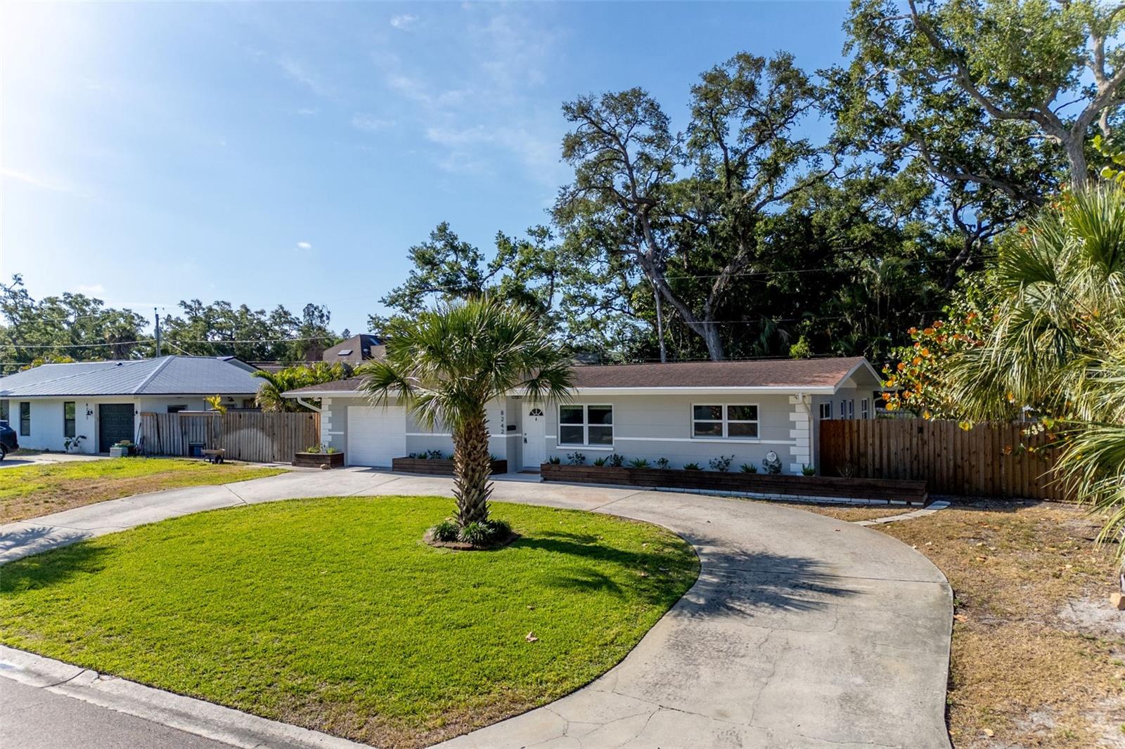 8242 31ST TER N, ST PETERSBURG, FL, 33710