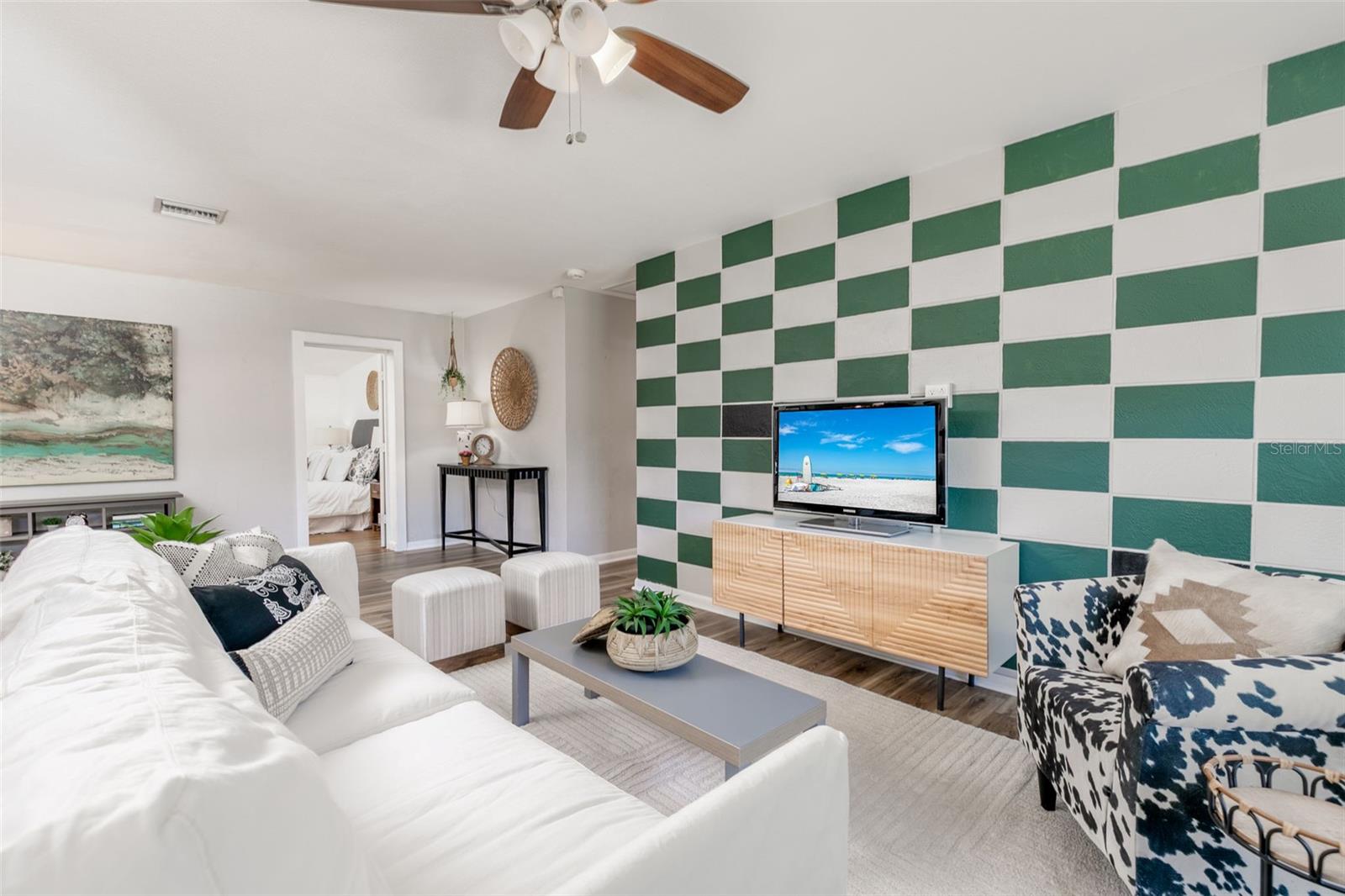 8242 31ST TER N, ST PETERSBURG, FL, 33710