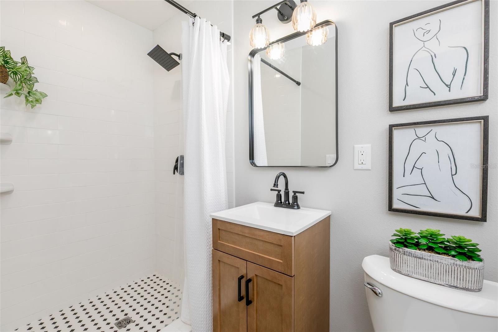 8242 31ST TER N, ST PETERSBURG, FL, 33710