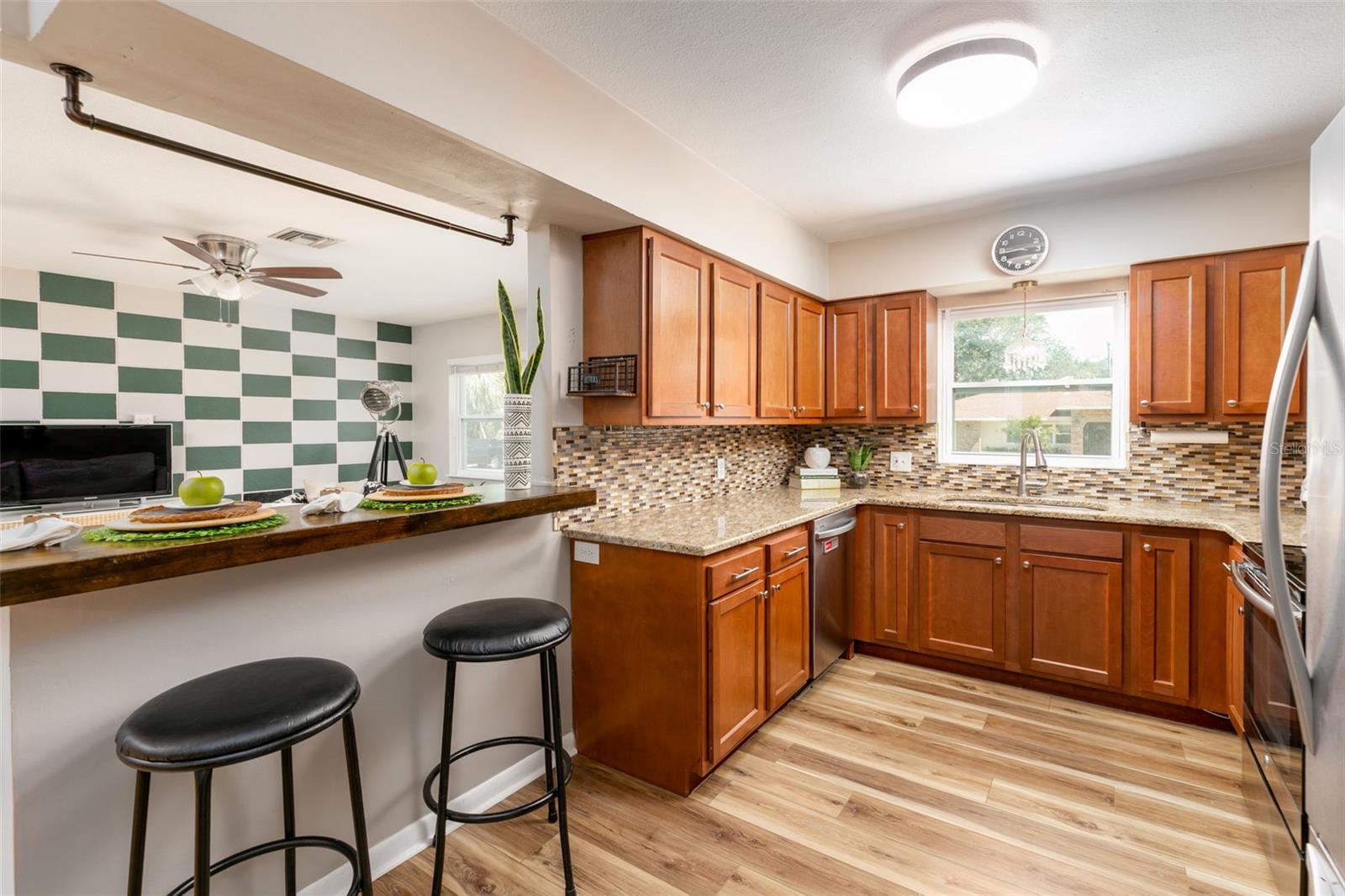 8242 31ST TER N, ST PETERSBURG, FL, 33710