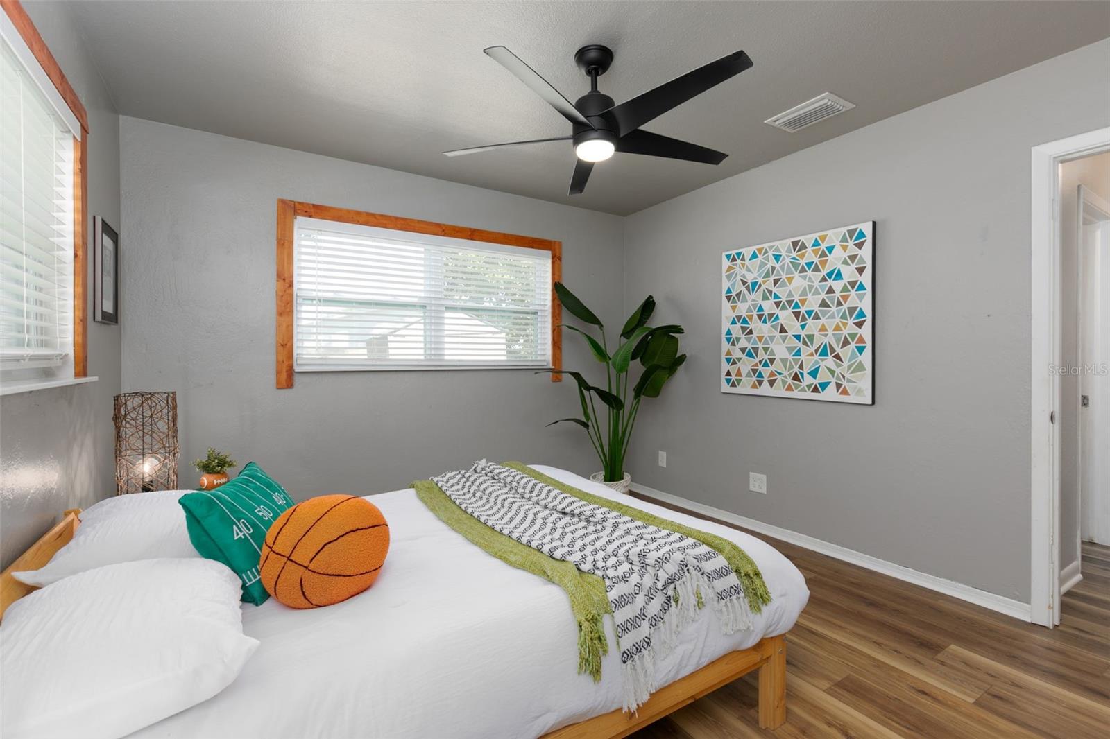 8242 31ST TER N, ST PETERSBURG, FL, 33710