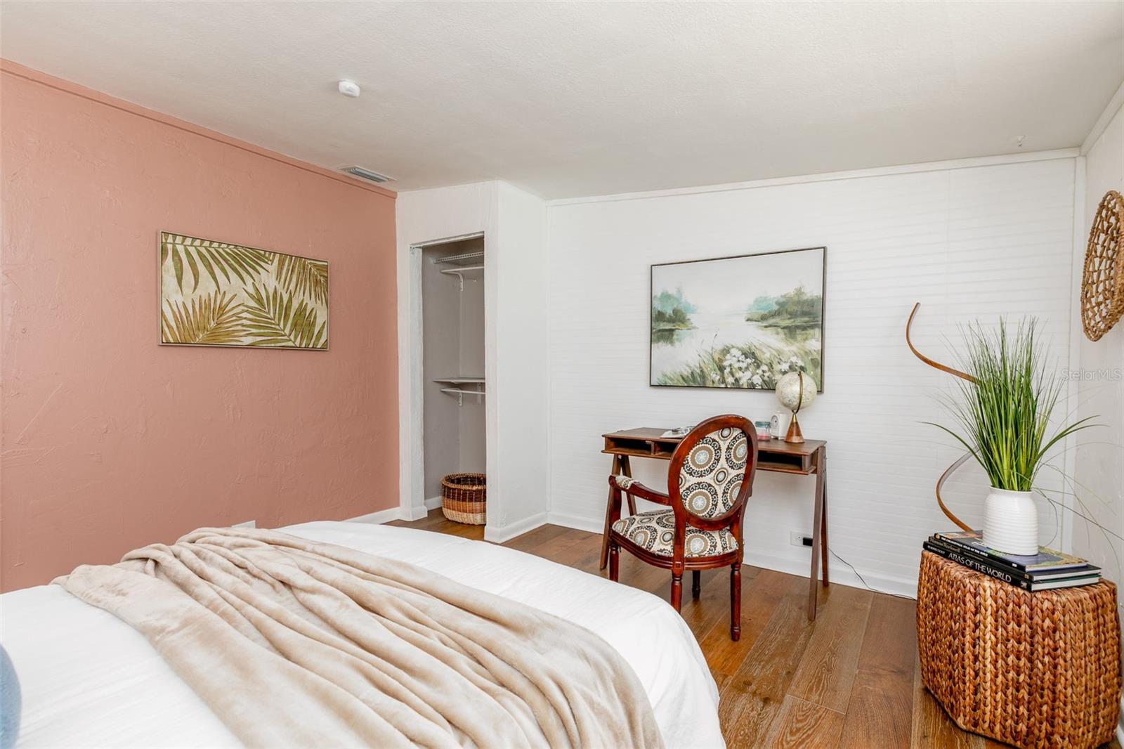 8242 31ST TER N, ST PETERSBURG, FL, 33710