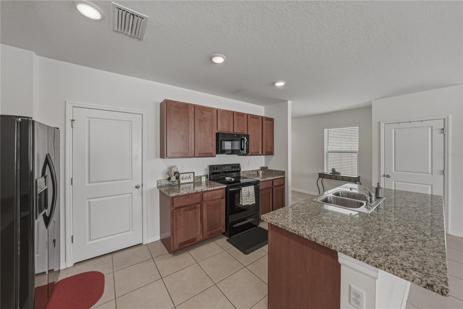 16833 TRITE BEND ST, WIMAUMA, FL, 33598