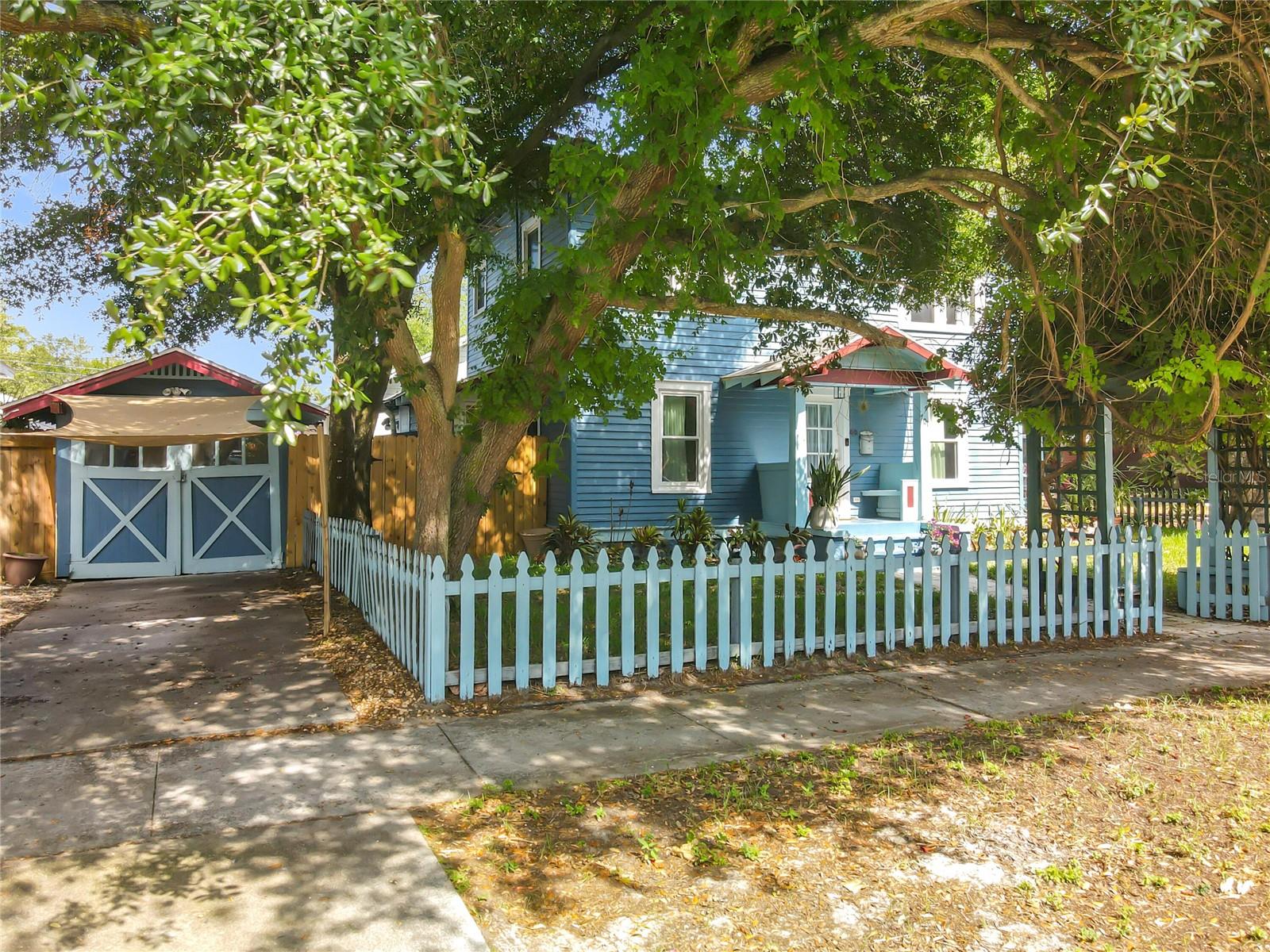 701 14TH ST N, ST PETERSBURG, FL, 33705