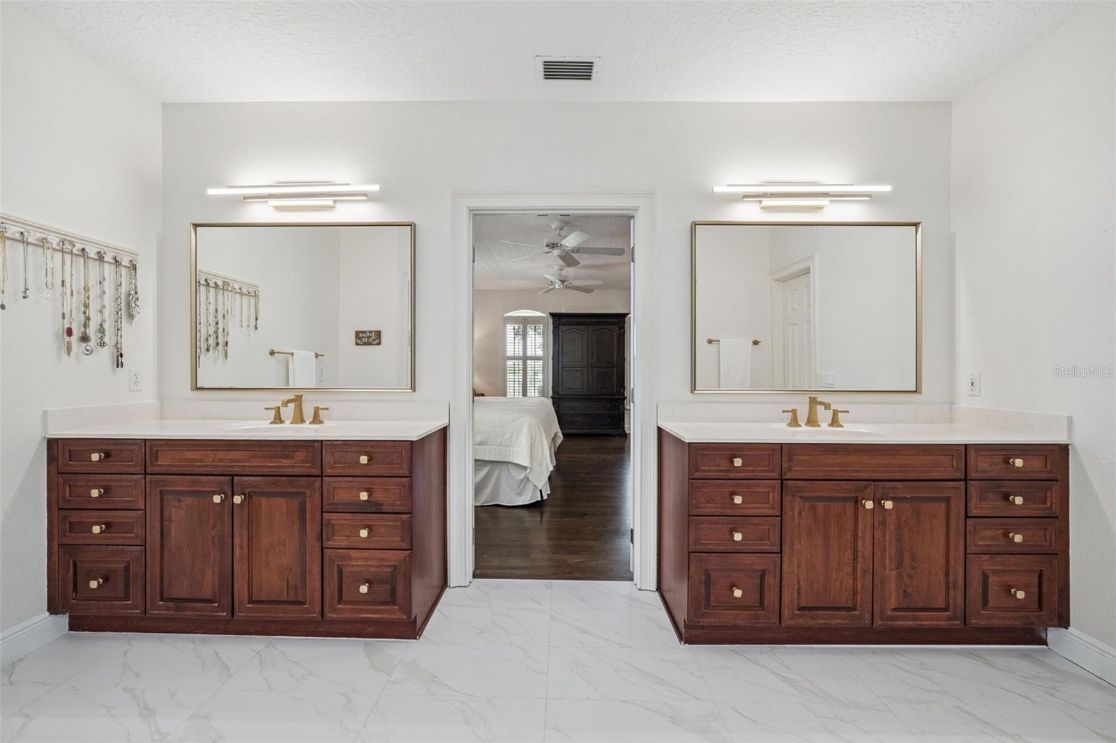 450 LAKEWOOD DR, WINTER PARK, FL, 32789