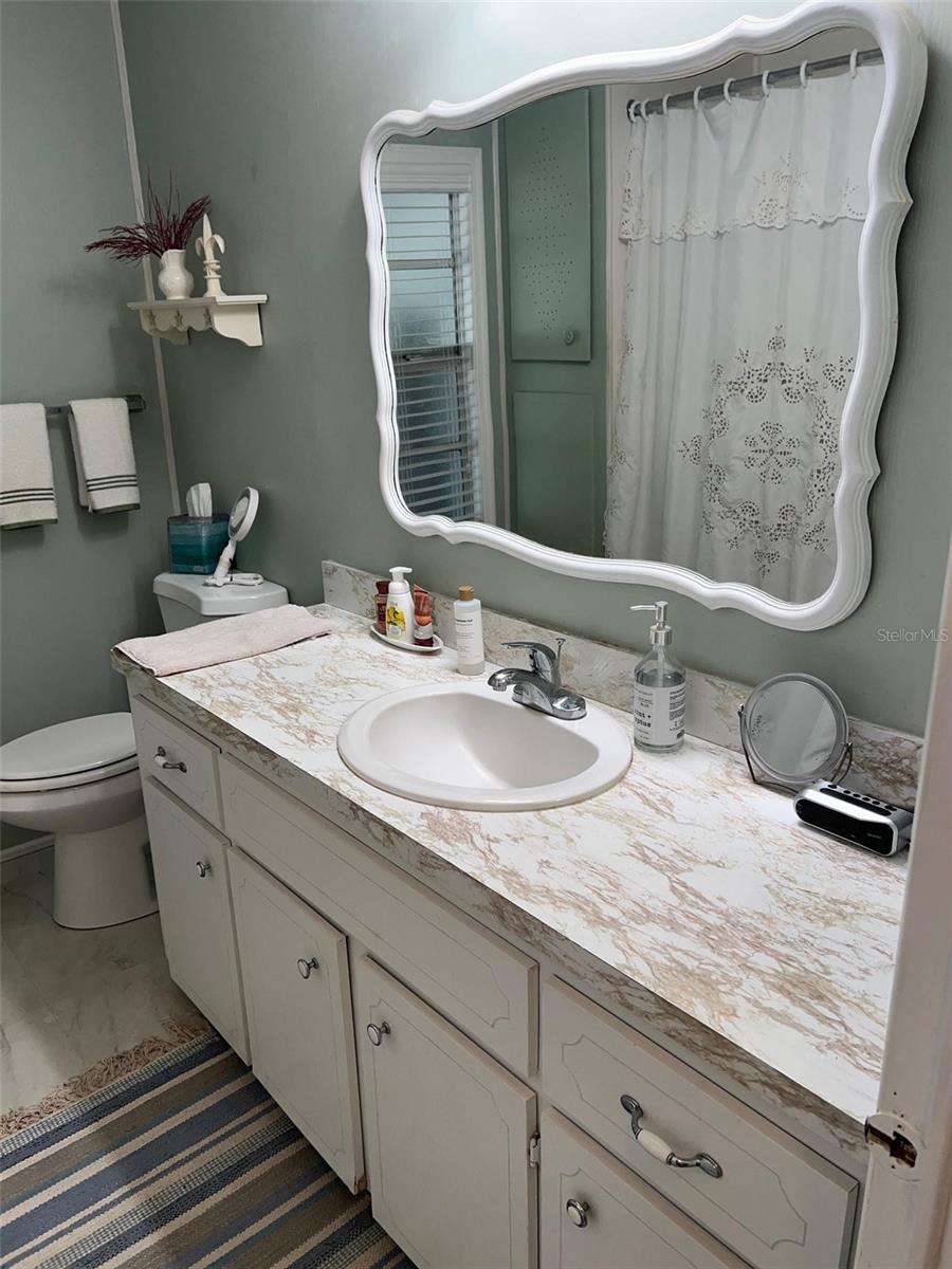 71 ROYAL PALM CIR, LARGO, FL, 33778