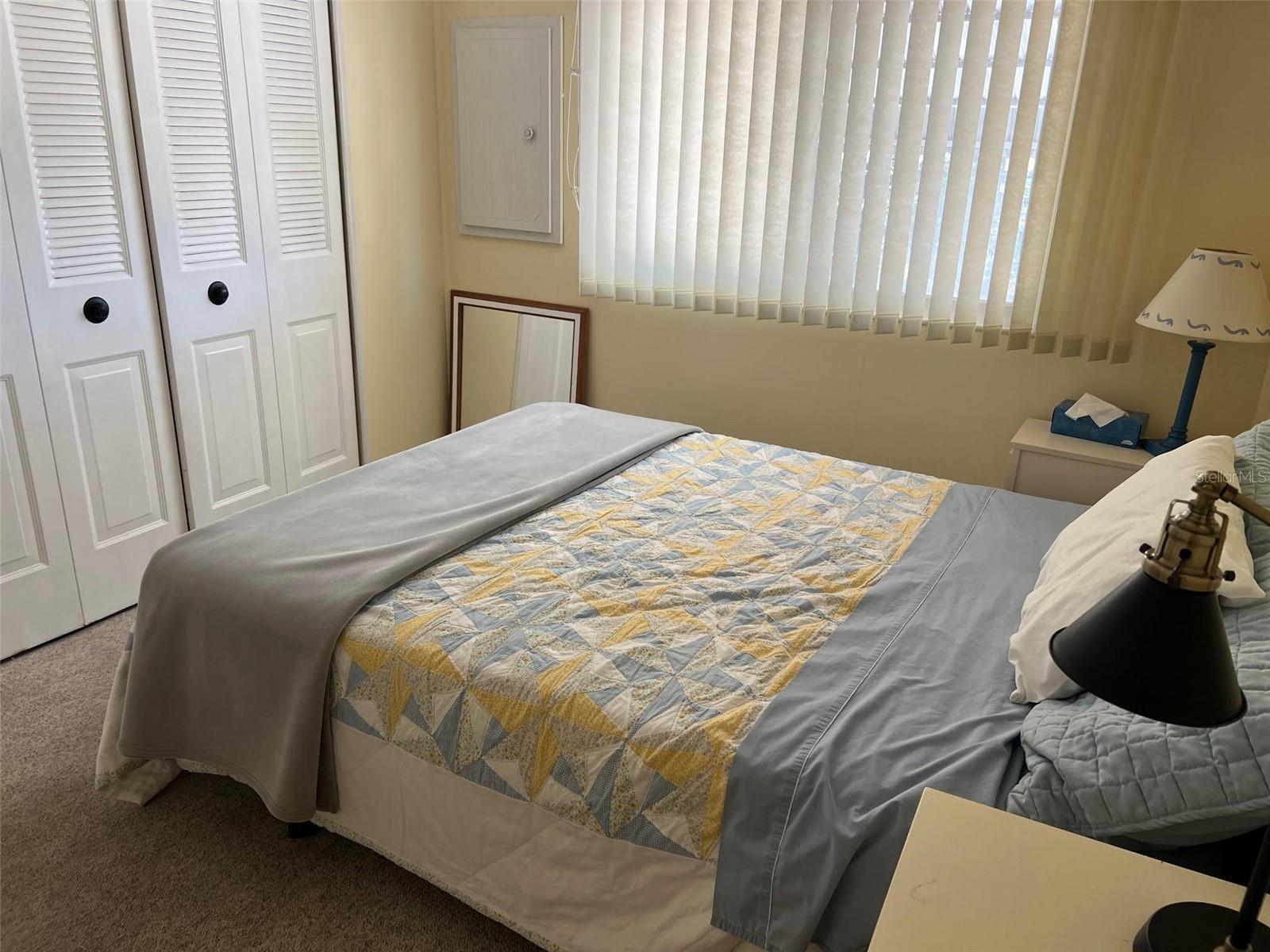 71 ROYAL PALM CIR, LARGO, FL, 33778