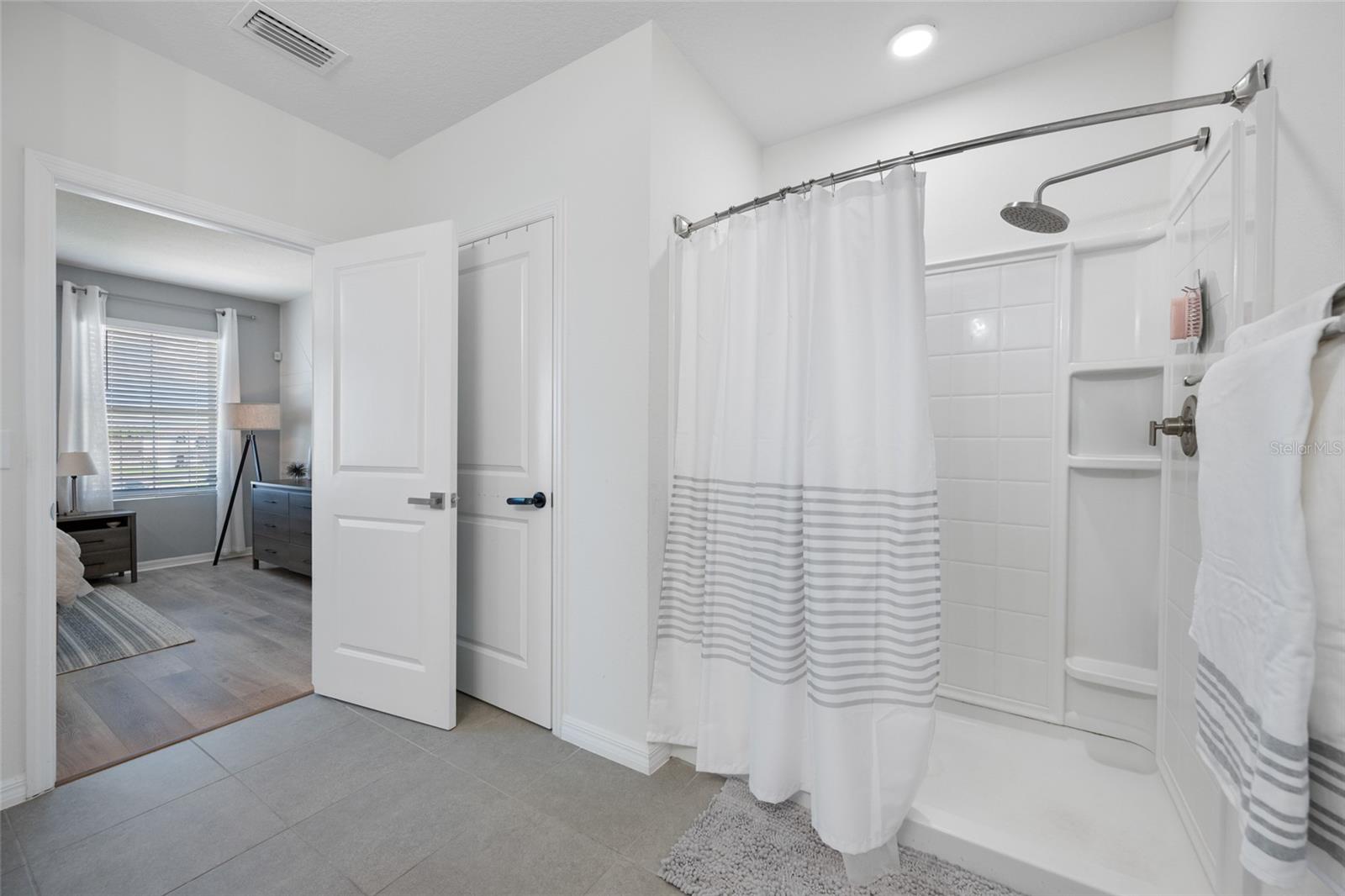 16826 SECRET MEADOW DR, ODESSA, FL, 33556