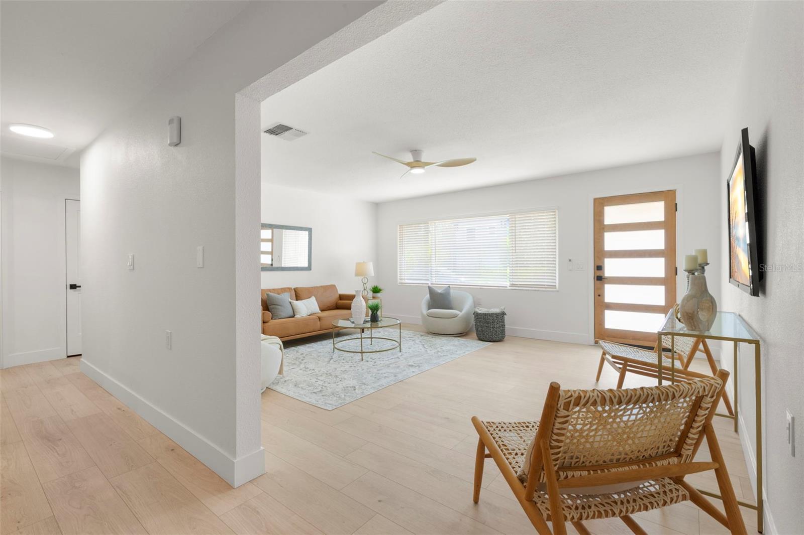 1824 DOUGLAS AVE, DUNEDIN, FL, 34698