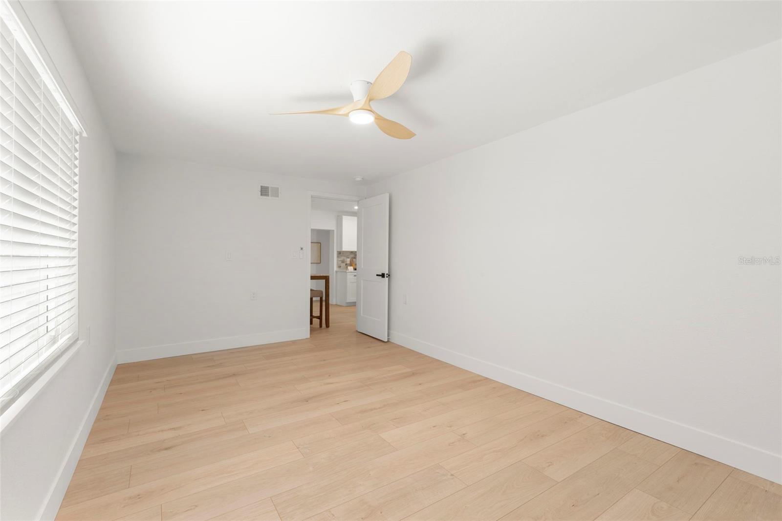 1824 DOUGLAS AVE, DUNEDIN, FL, 34698