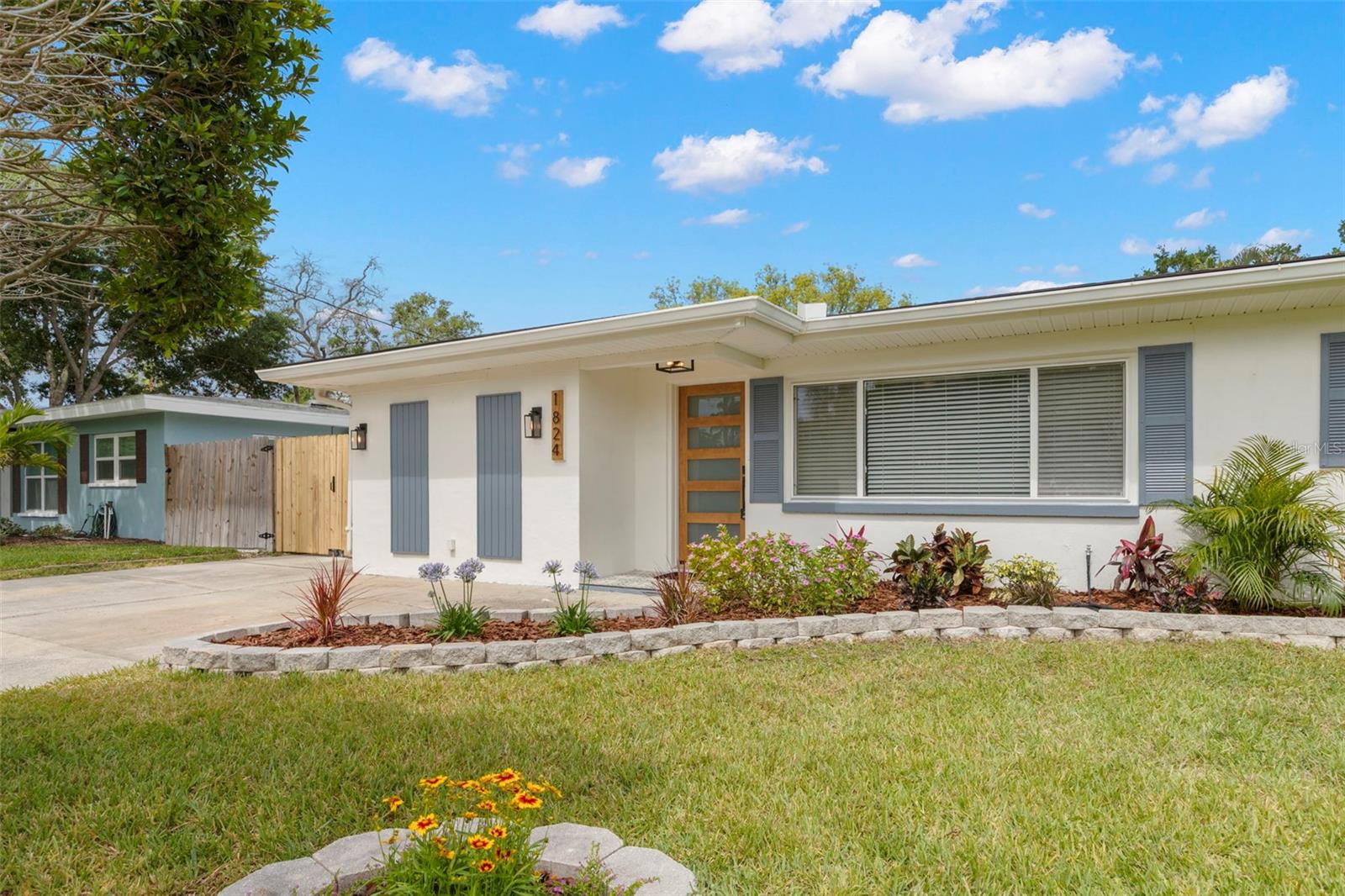 1824 DOUGLAS AVE, DUNEDIN, FL, 34698