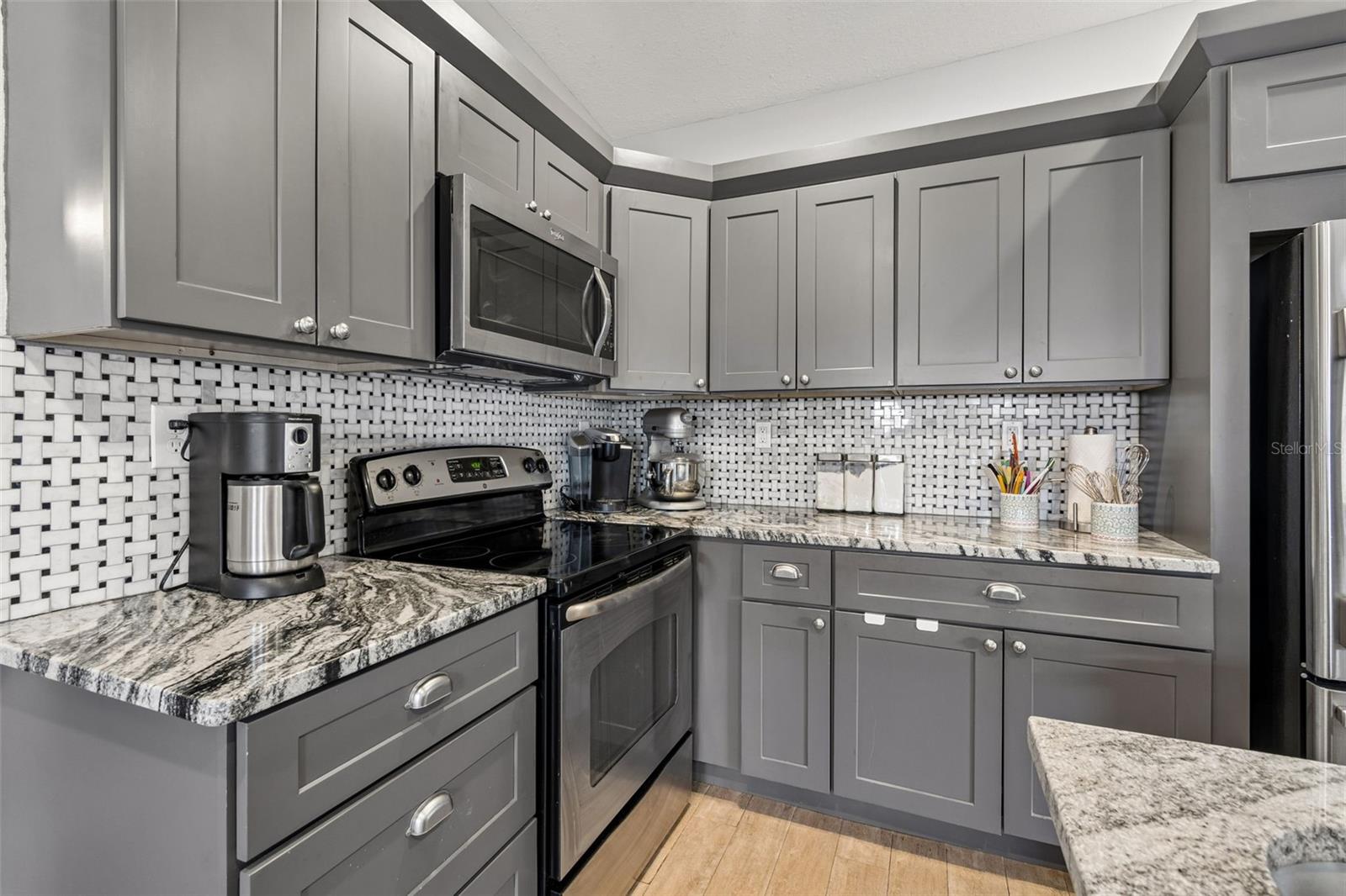 2920 W ELLIS DR, TAMPA, FL, 33611