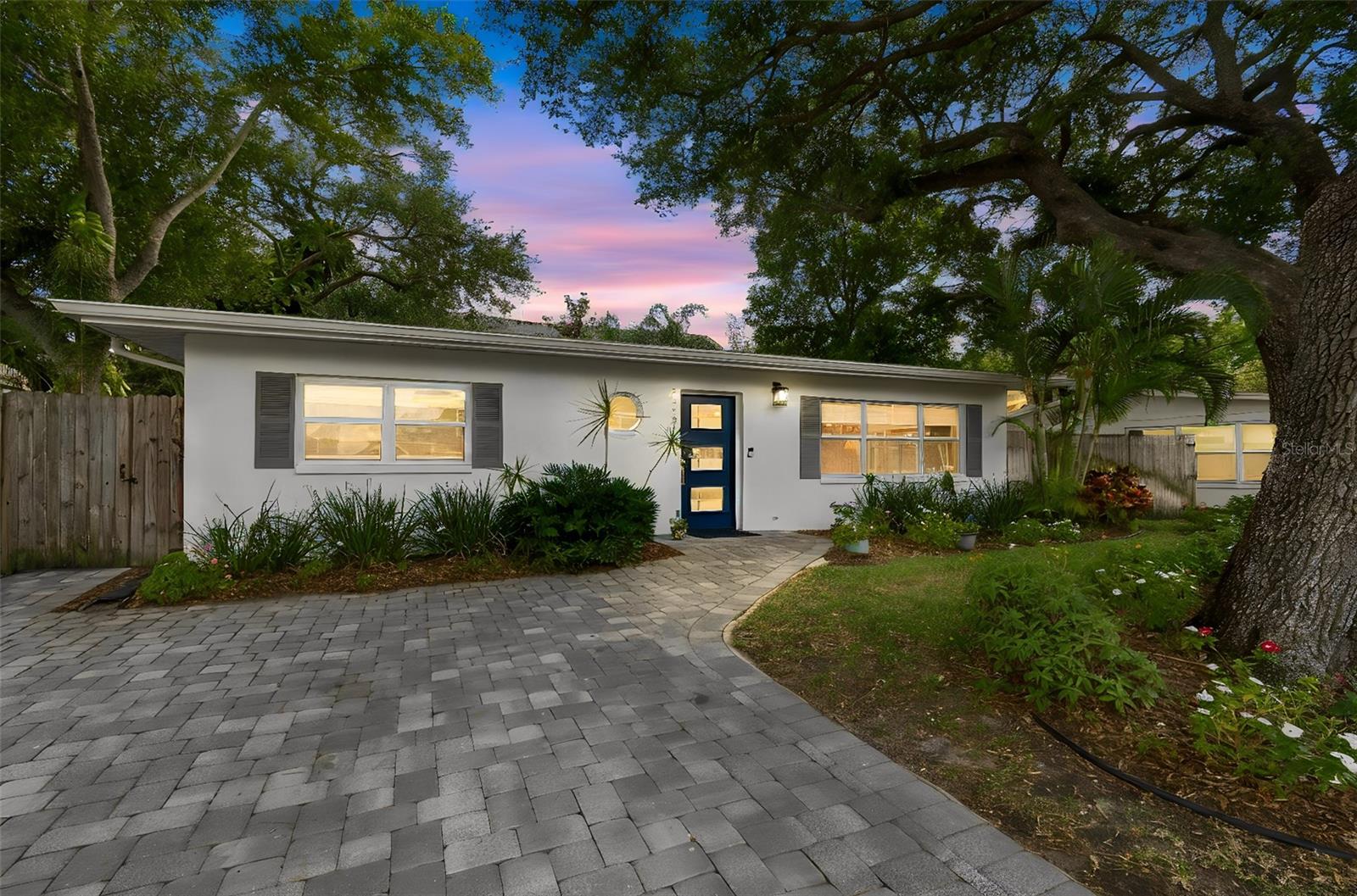 2920 W ELLIS DR, TAMPA, FL, 33611