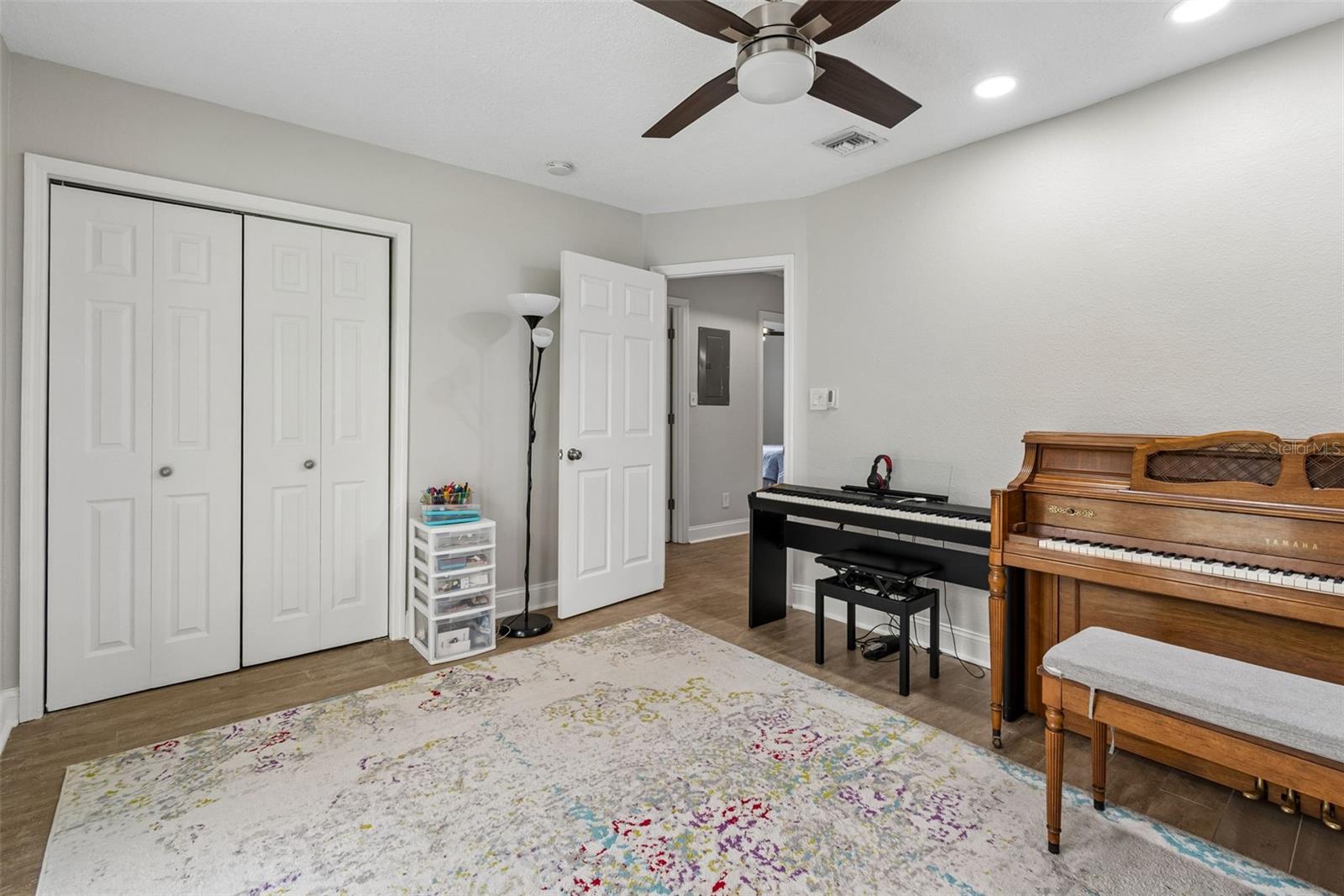 2920 W ELLIS DR, TAMPA, FL, 33611