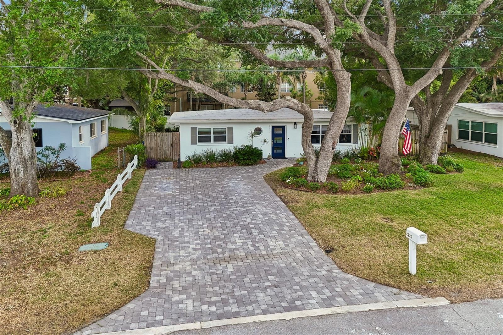 2920 W ELLIS DR, TAMPA, FL, 33611