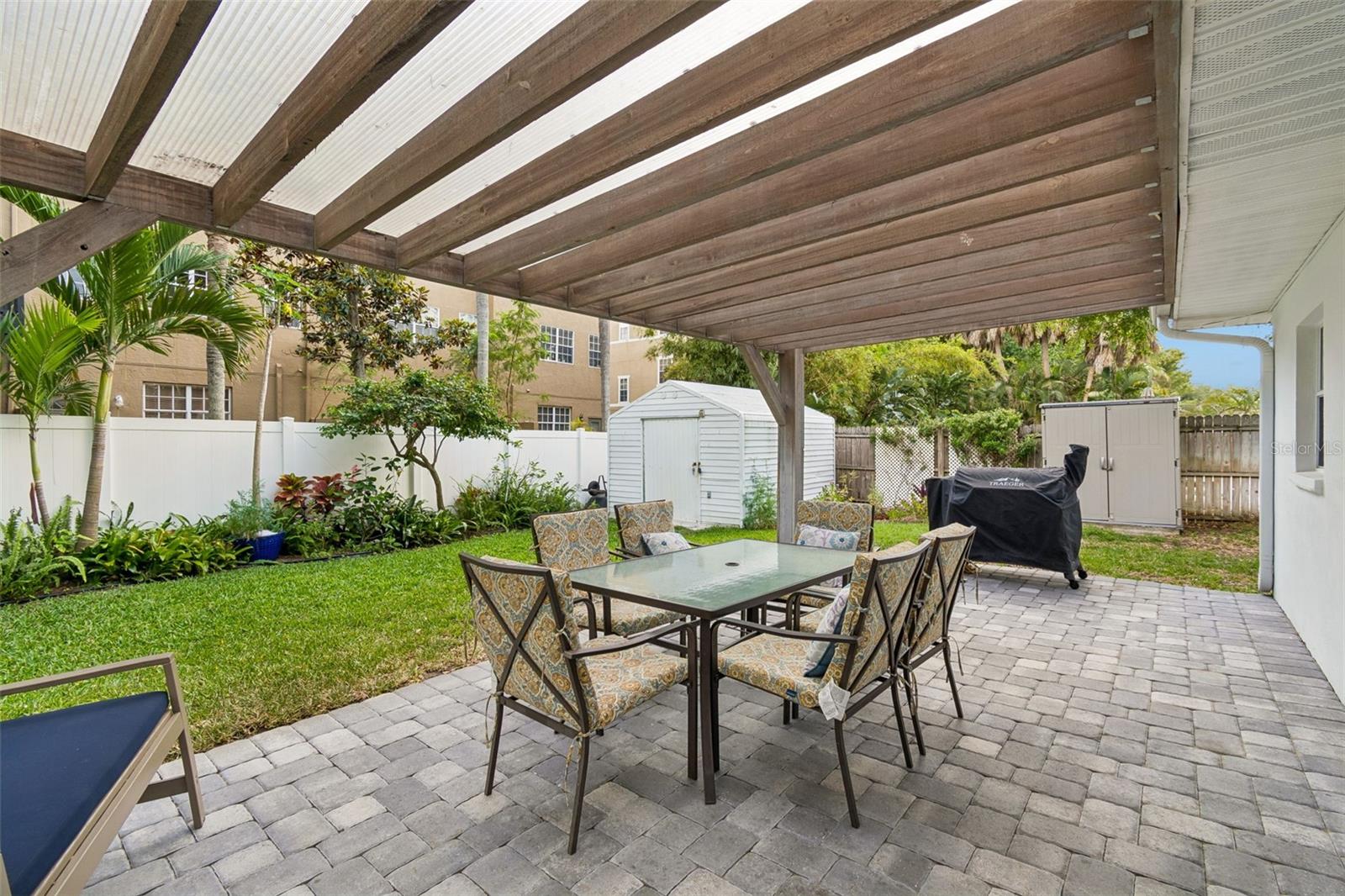 2920 W ELLIS DR, TAMPA, FL, 33611