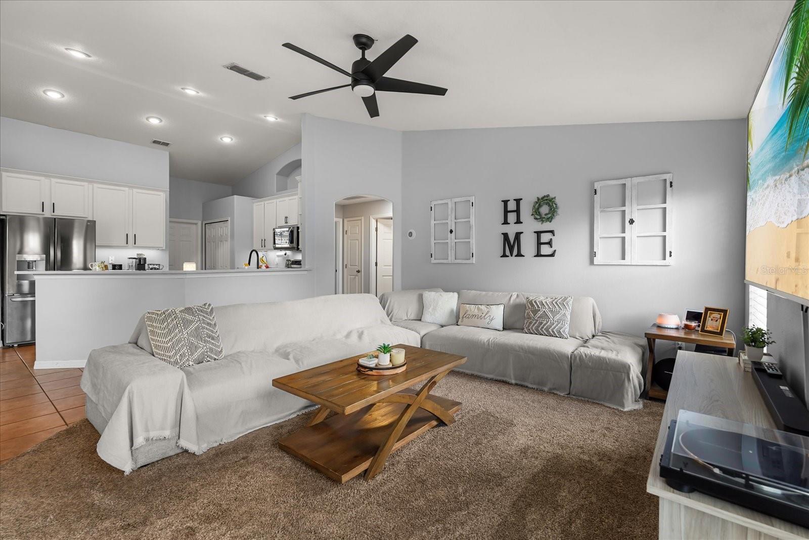 823 PRINCETON DR, CLERMONT, FL, 34711