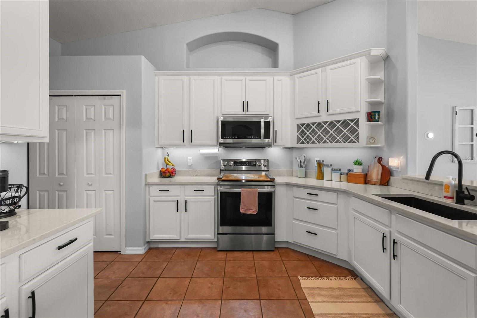 823 PRINCETON DR, CLERMONT, FL, 34711