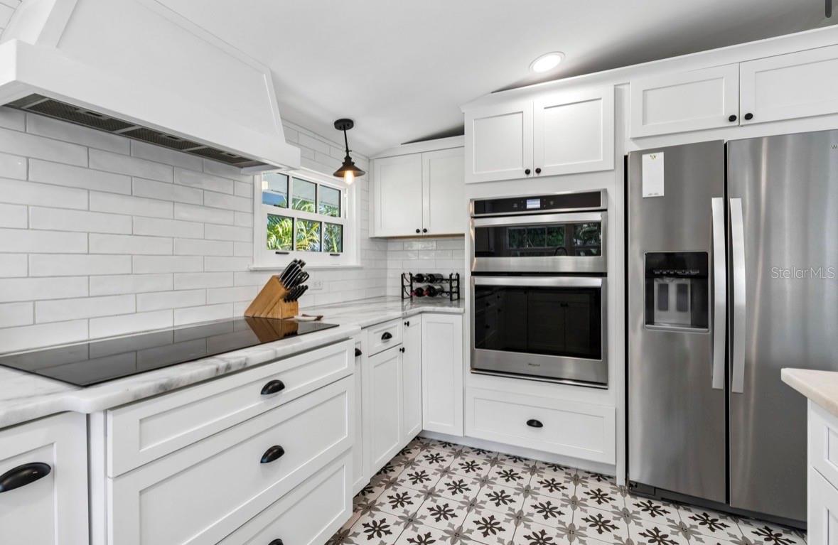 1820 1ST ST N, ST PETERSBURG, FL, 33704