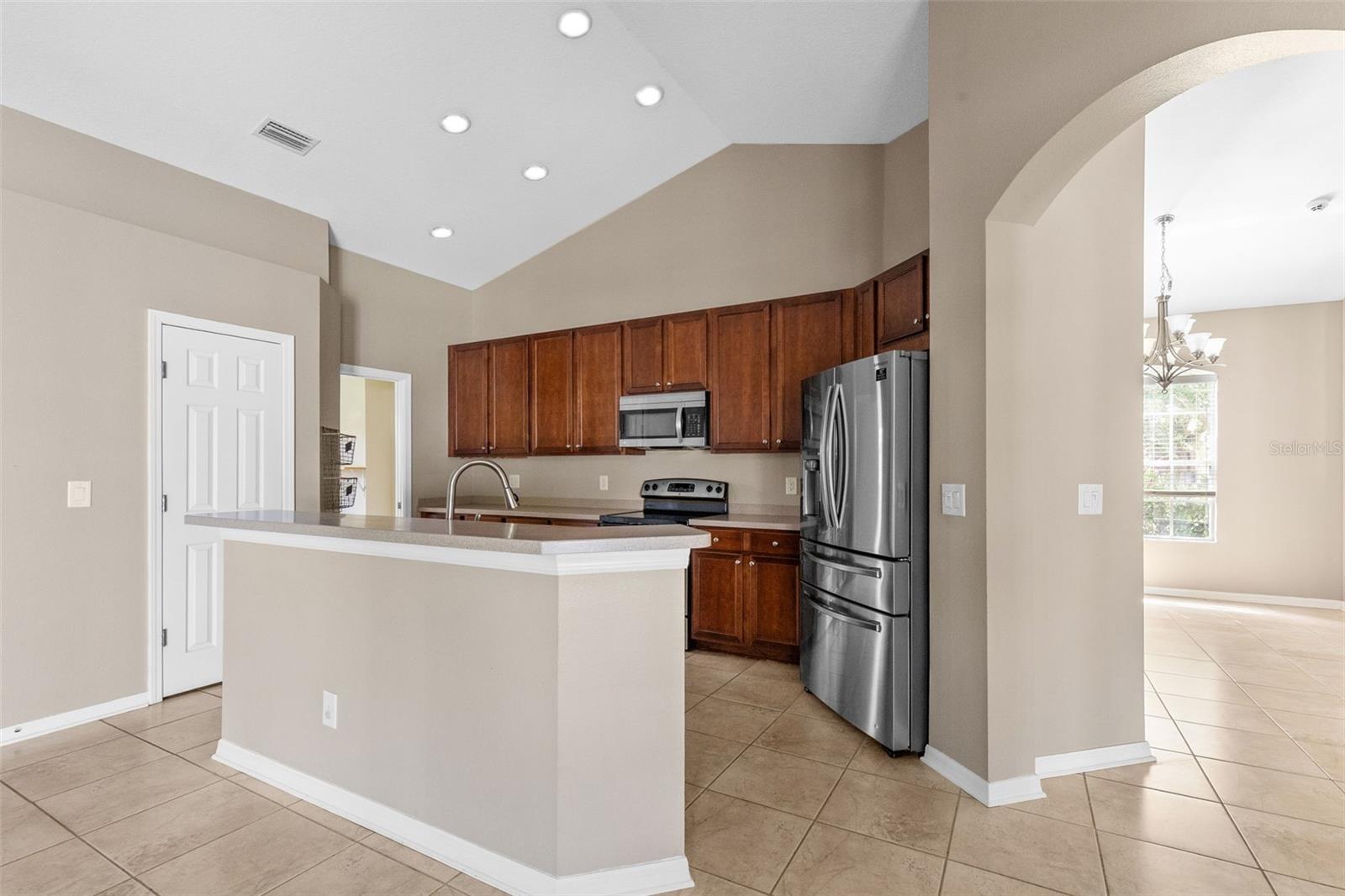 13655 ARTESA BELL DR, RIVERVIEW, FL, 33579