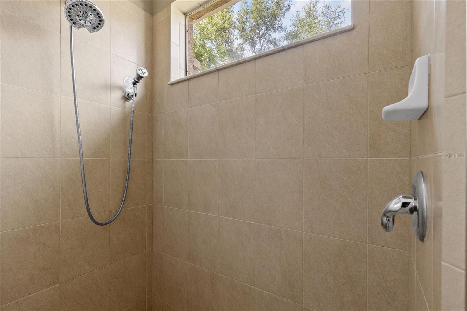 13655 ARTESA BELL DR, RIVERVIEW, FL, 33579