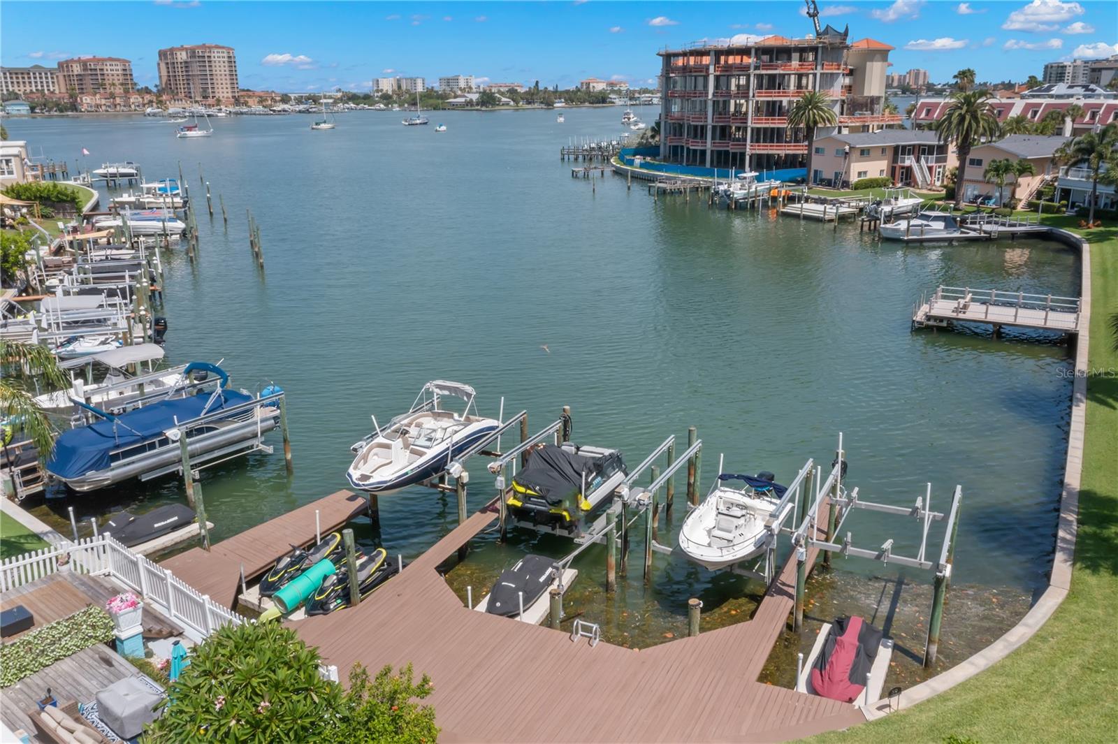 354 LARBOARD WAY, CLEARWATER BEACH, FL, 33767