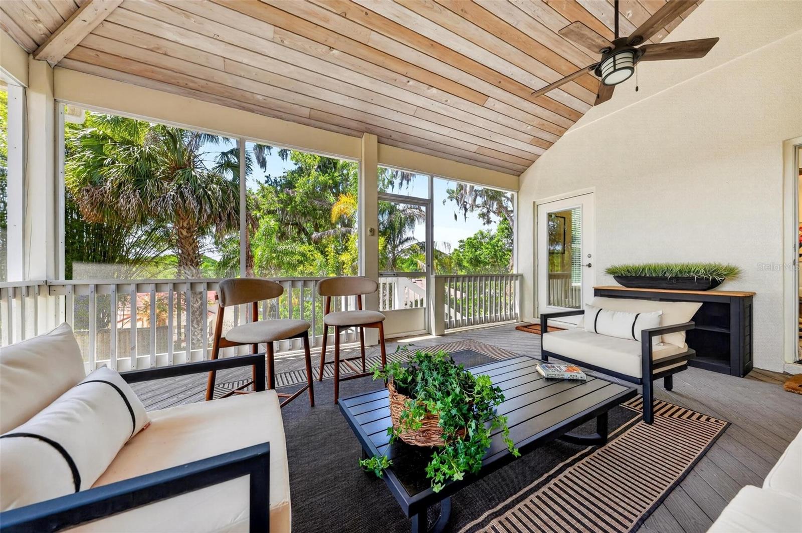 351 GROVELAND RD, MOUNT DORA, FL, 32757