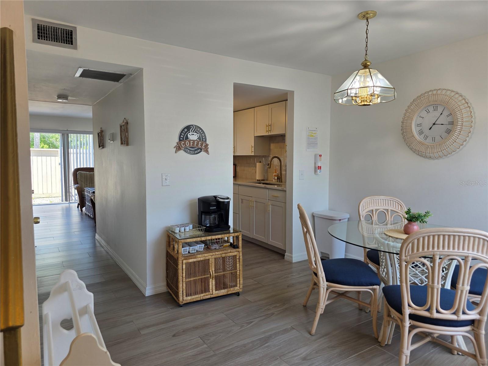 4215 E BAY DR #1403, CLEARWATER, FL, 33764