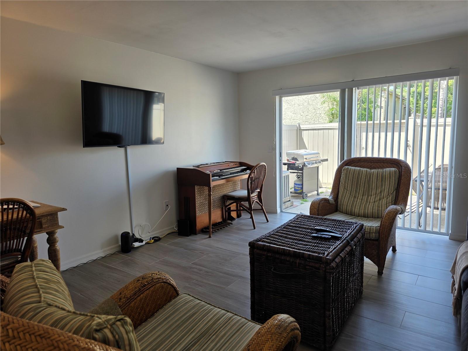 4215 E BAY DR #1403, CLEARWATER, FL, 33764