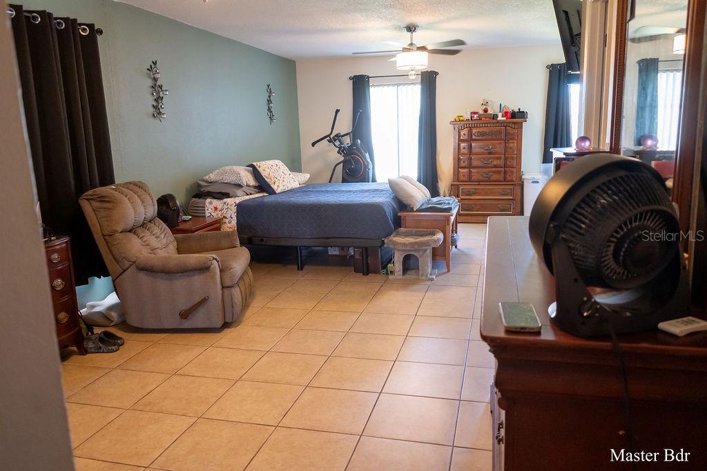8204 TRAMMELL TRL, TAMPA, FL, 33619
