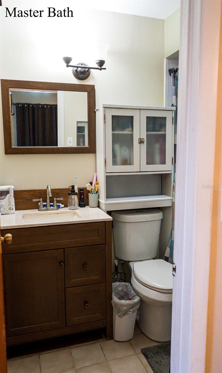 8204 TRAMMELL TRL, TAMPA, FL, 33619