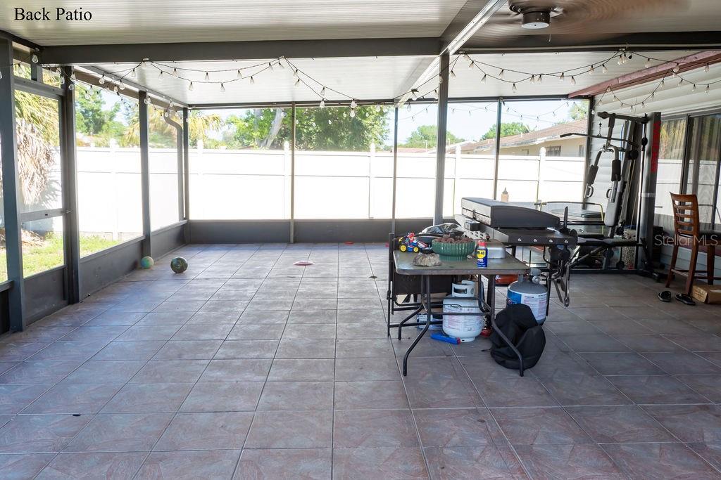 8204 TRAMMELL TRL, TAMPA, FL, 33619