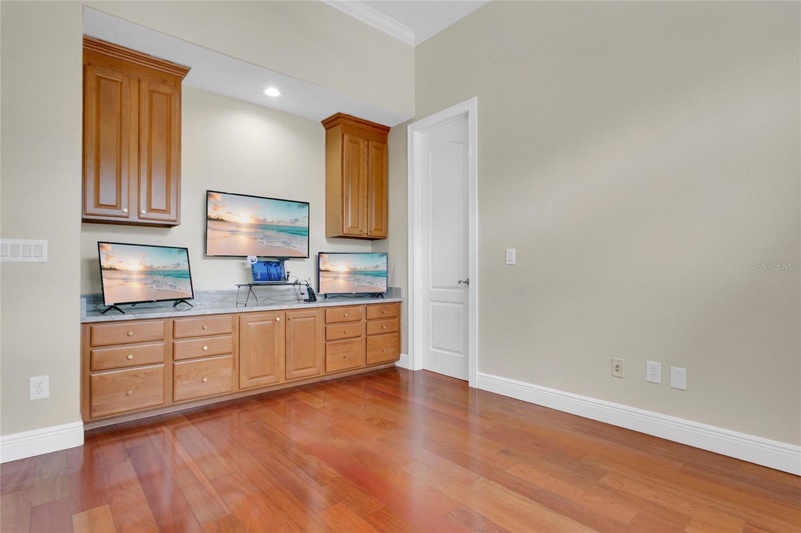 6361 BORDEAUX CIR, SANFORD, FL, 32771