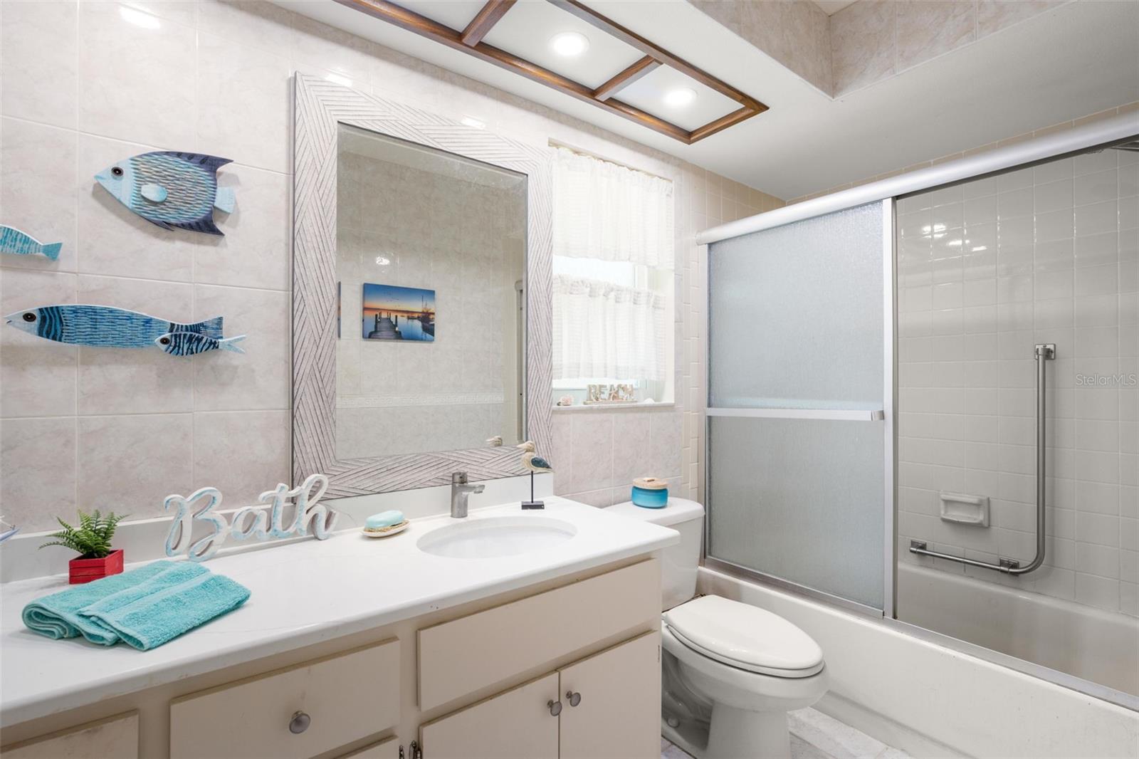 1756 MACDONNELL DR, PALM HARBOR, FL, 34684