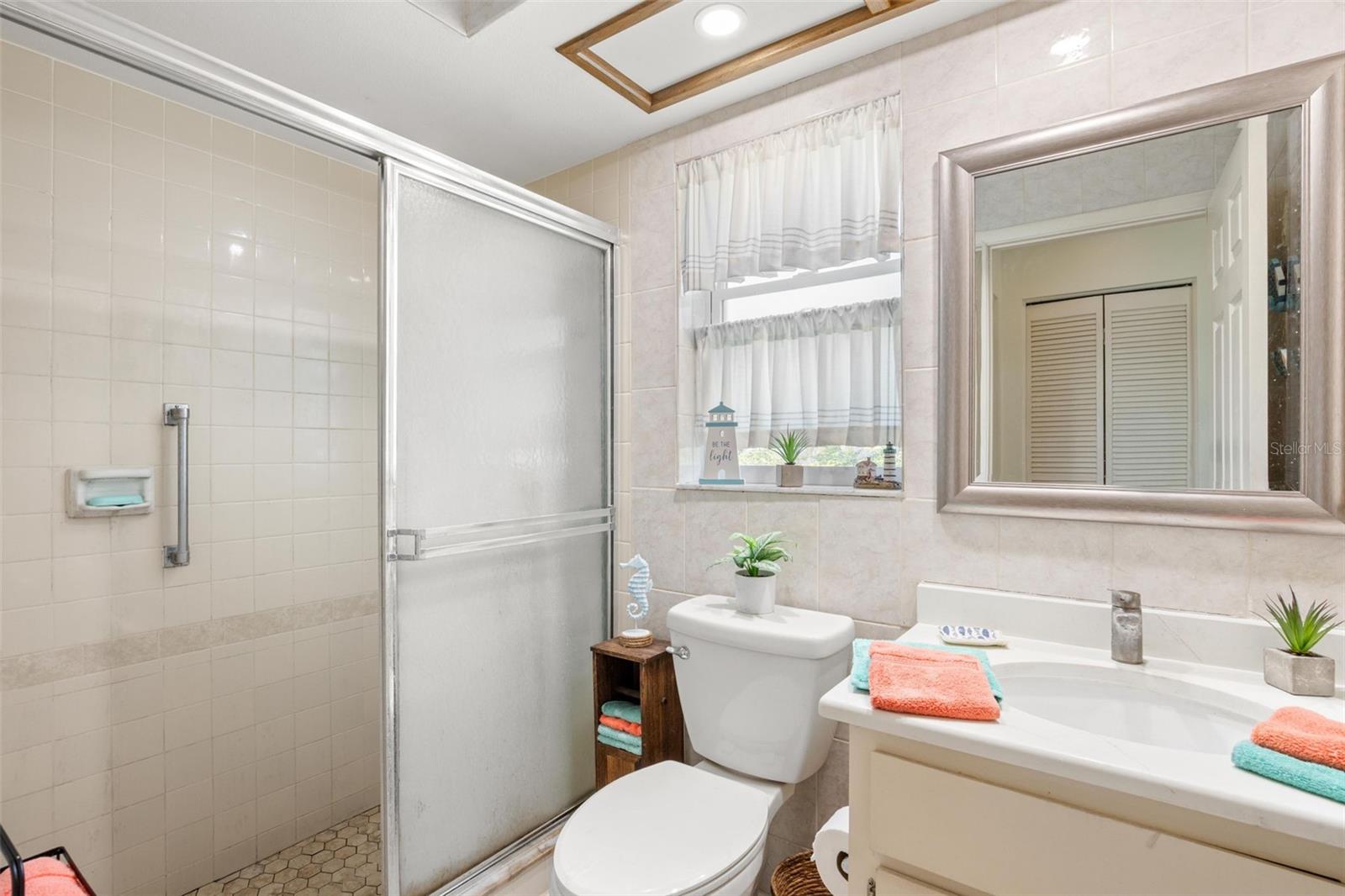 1756 MACDONNELL DR, PALM HARBOR, FL, 34684