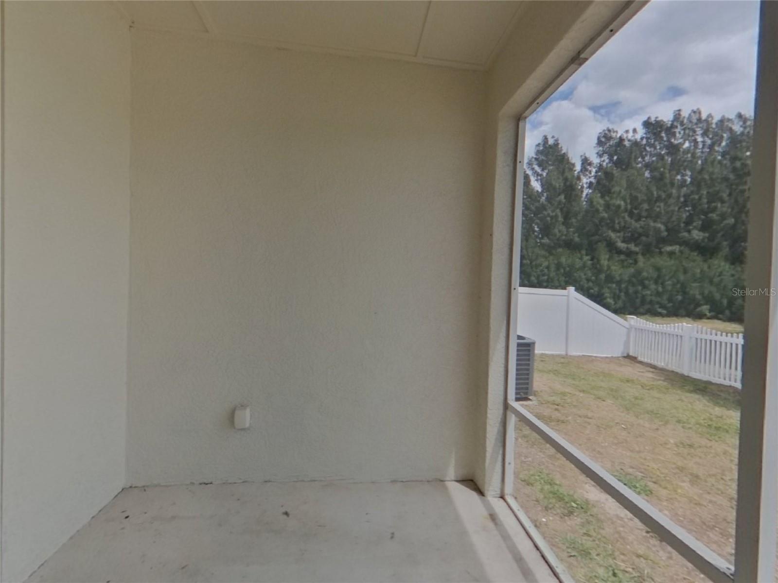 COVINA AT BAY PARK, RUSKIN, FL, 33570