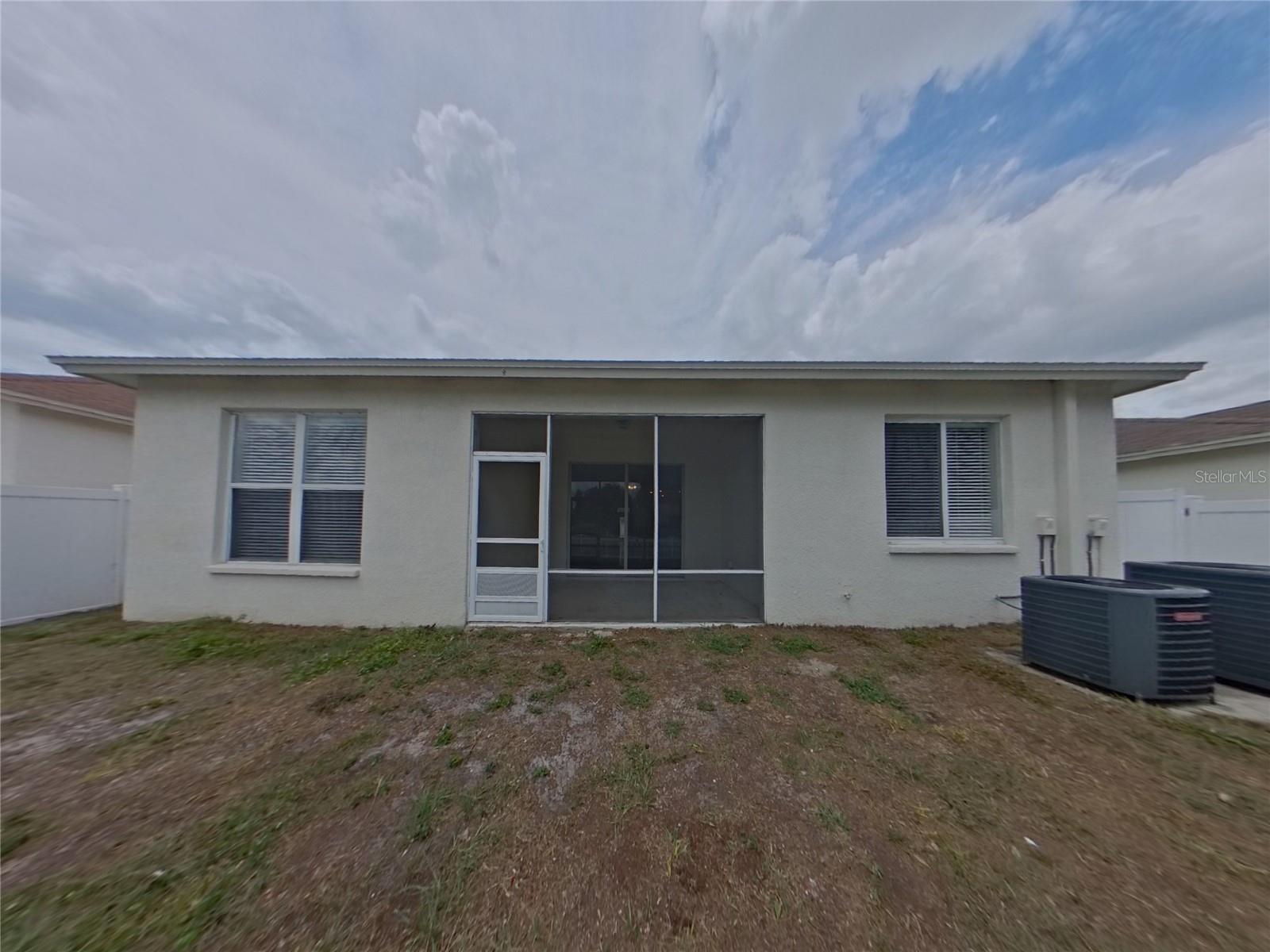 COVINA AT BAY PARK, RUSKIN, FL, 33570