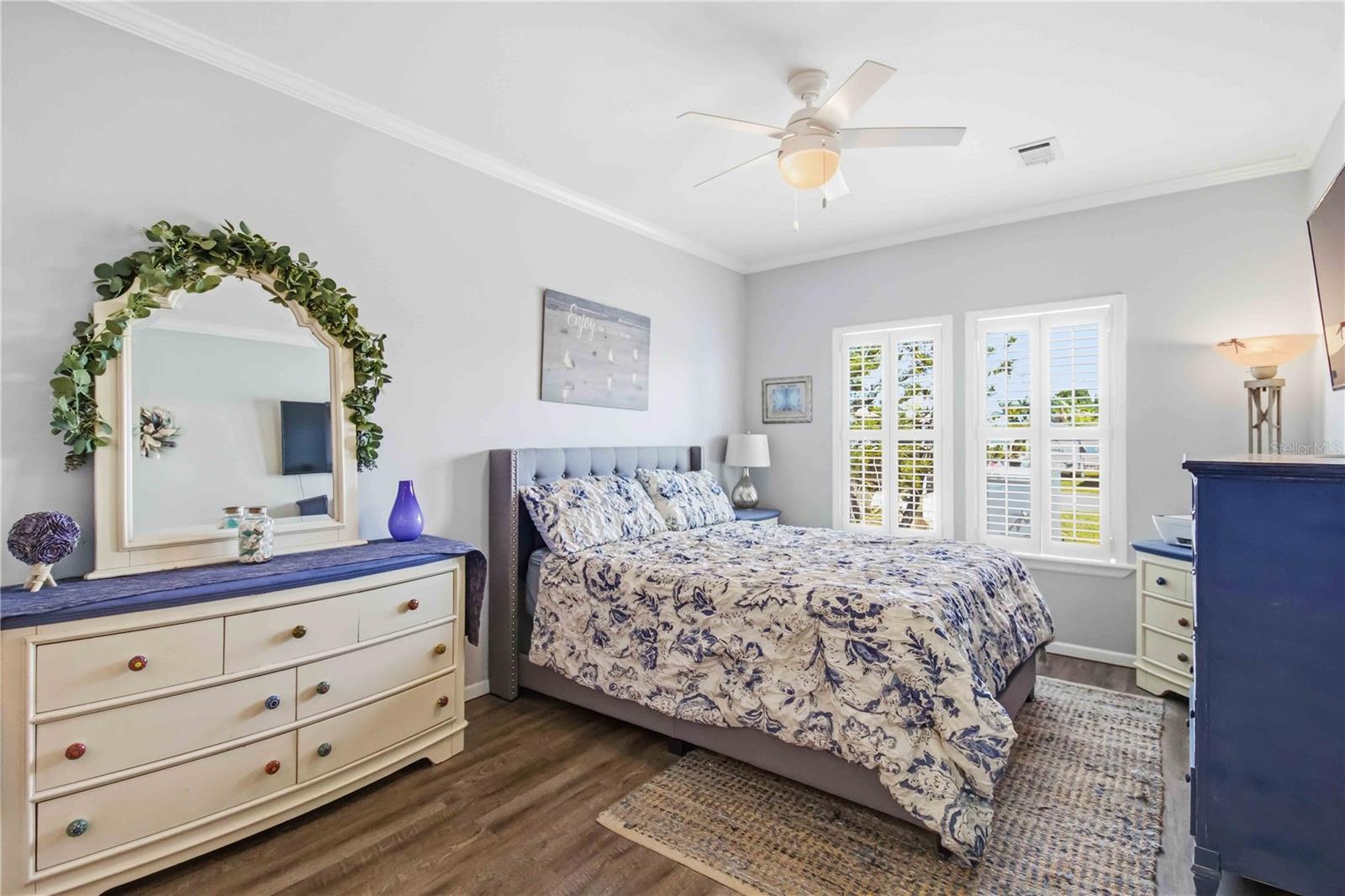 915 50TH AVE W, BRADENTON, FL, 34207