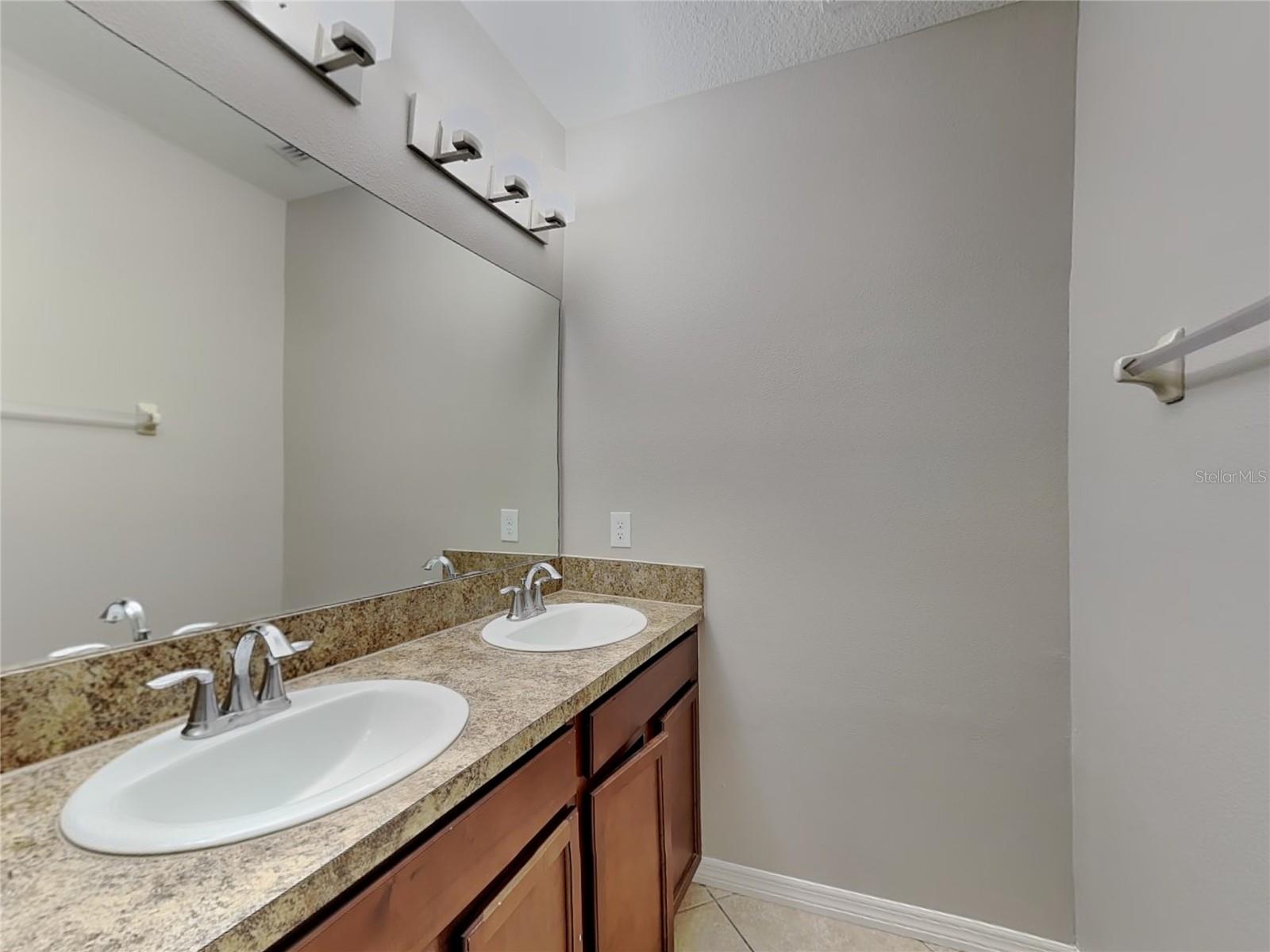 2114 RICHWOOD PIKE DR, RUSKIN, FL, 33570