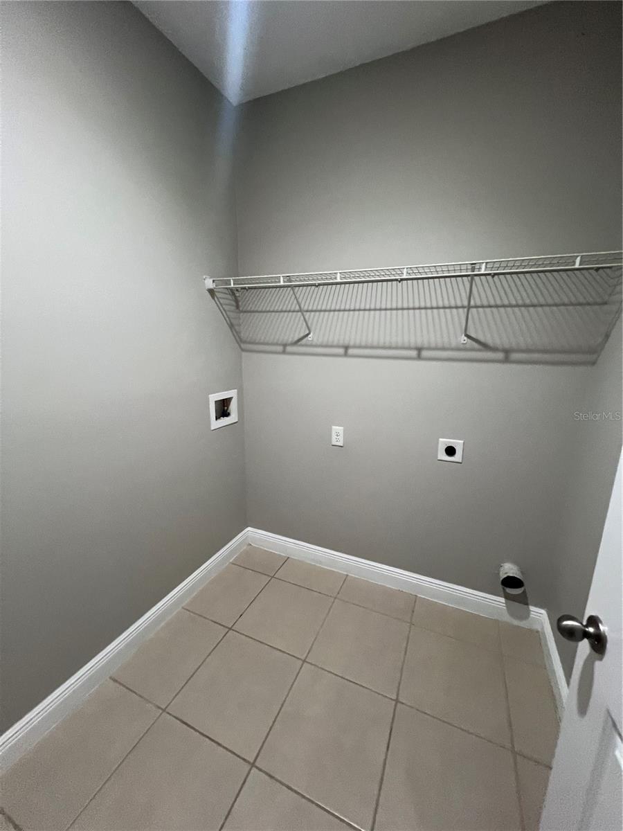 528 FINCH LN, KISSIMMEE, FL, 34759