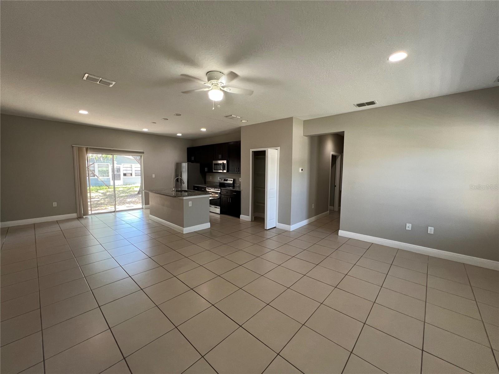 528 FINCH LN, KISSIMMEE, FL, 34759