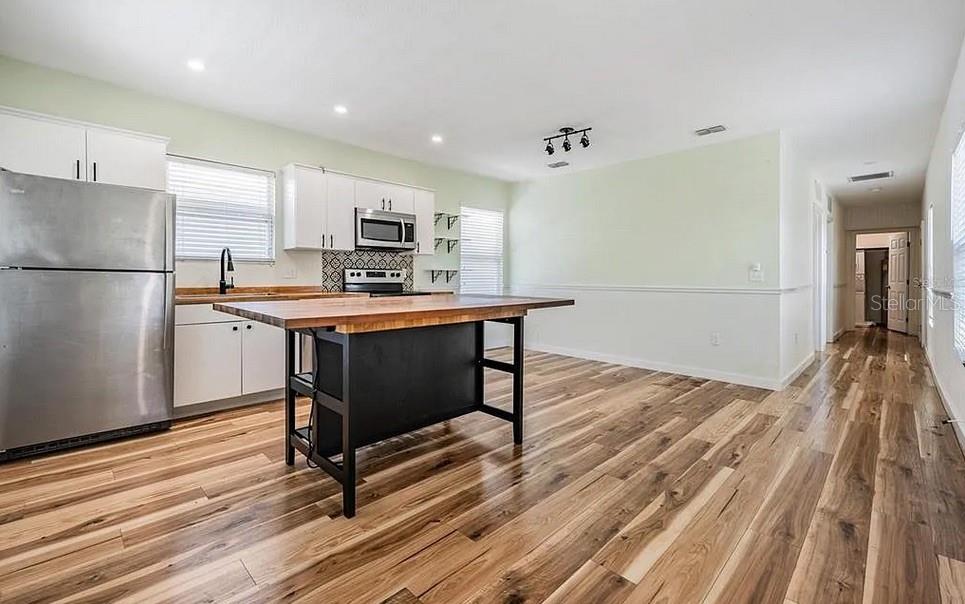 1325 W NORTH B ST, TAMPA, FL, 33606