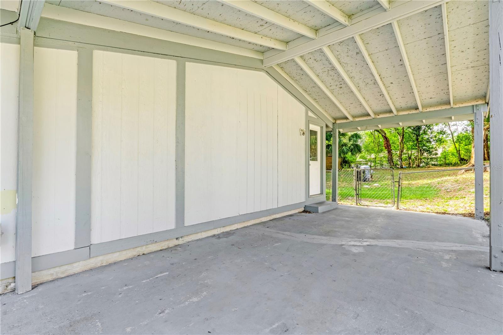 133 COLOMBA RD, DEBARY, FL, 32713