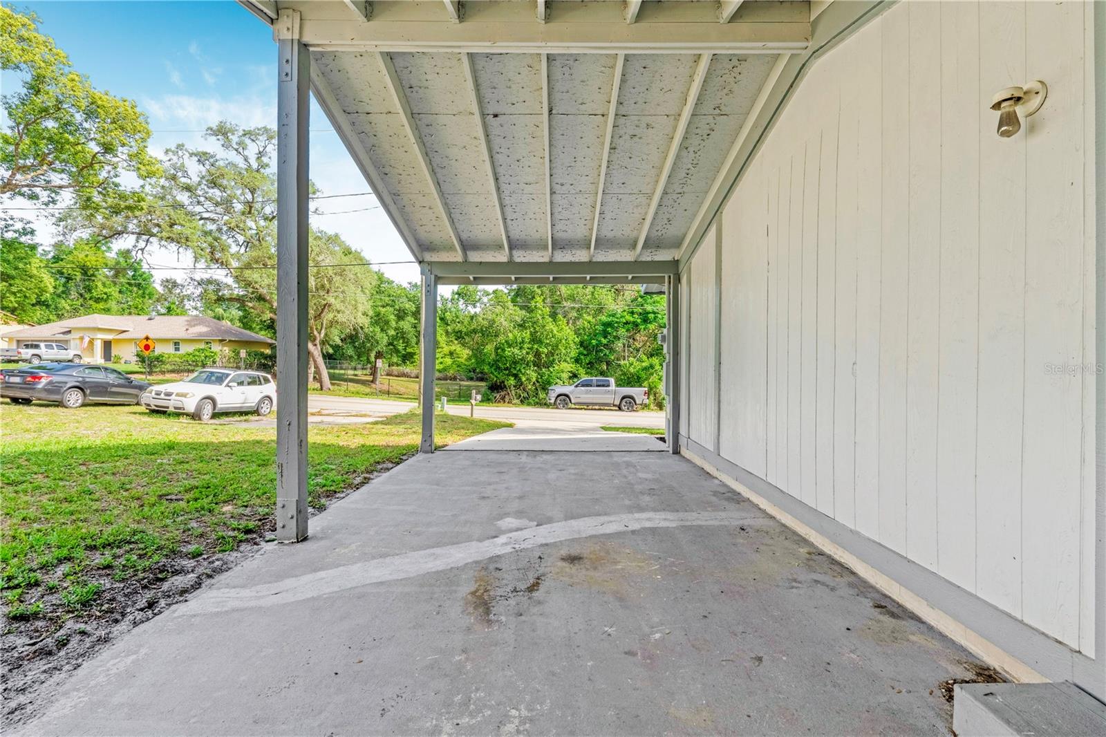133 COLOMBA RD, DEBARY, FL, 32713